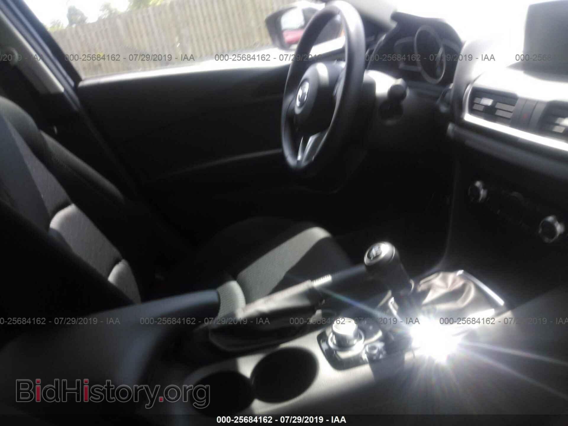 2016 MAZDA 3 - VIN: JM1BM1M74G1344879 - Фото 5