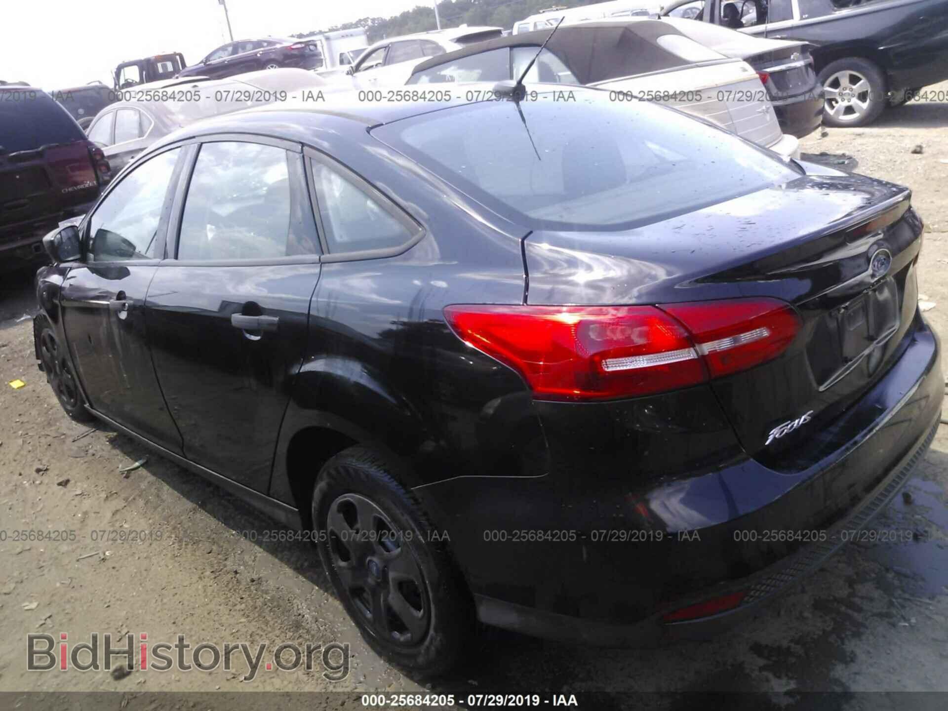 2016 FORD FOCUS - VIN: 1FADP3E21GL304879 - Фото 3
