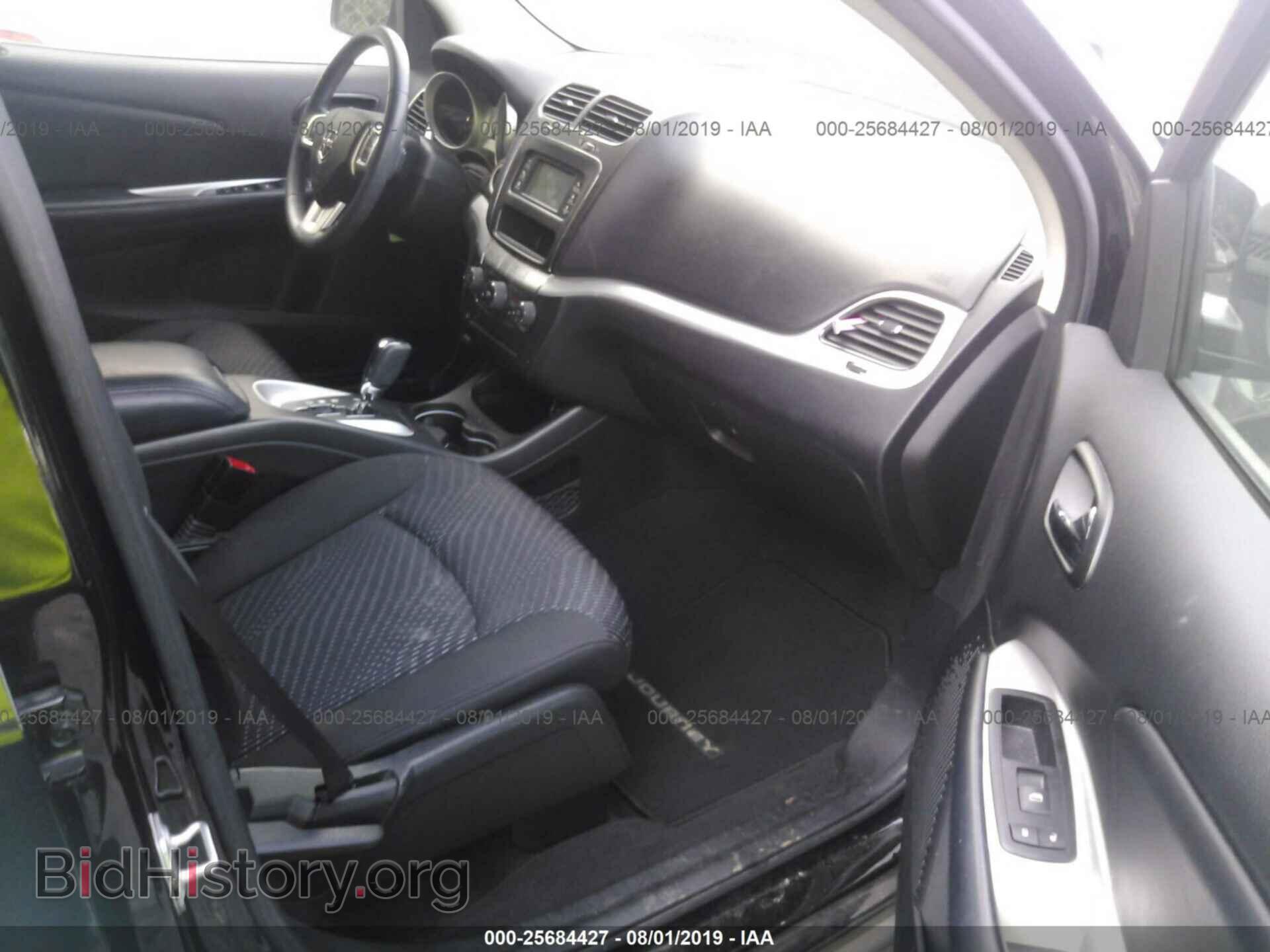 2017 DODGE JOURNEY - VIN: 3C4PDCBG9HT516418 - Фото 5