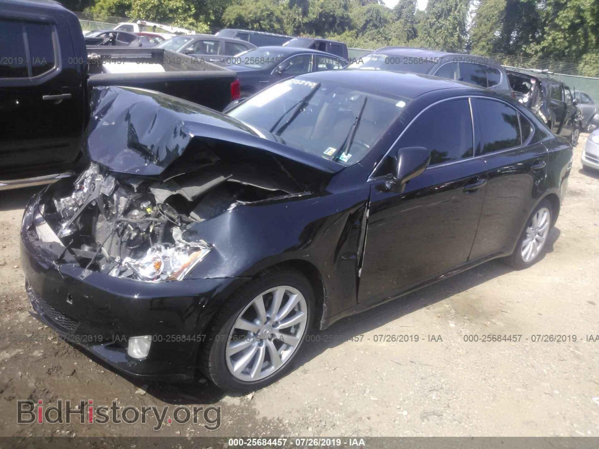 2008 LEXUS IS - VIN: JTHCK262282022902 - Photo 2