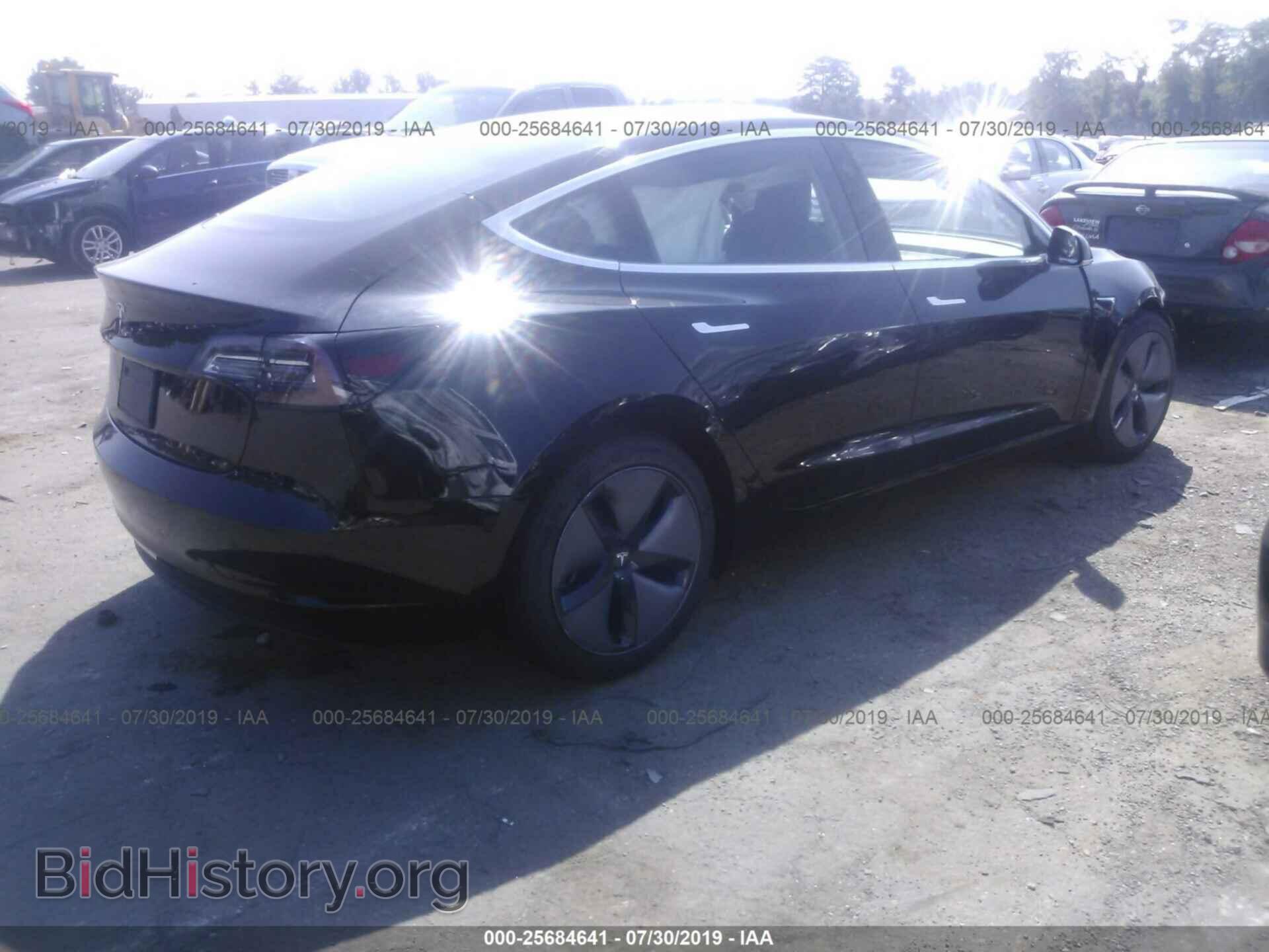 2019 TESLA MODEL 3 - VIN: 5YJ3E1EA0KF304407 - Photo 4