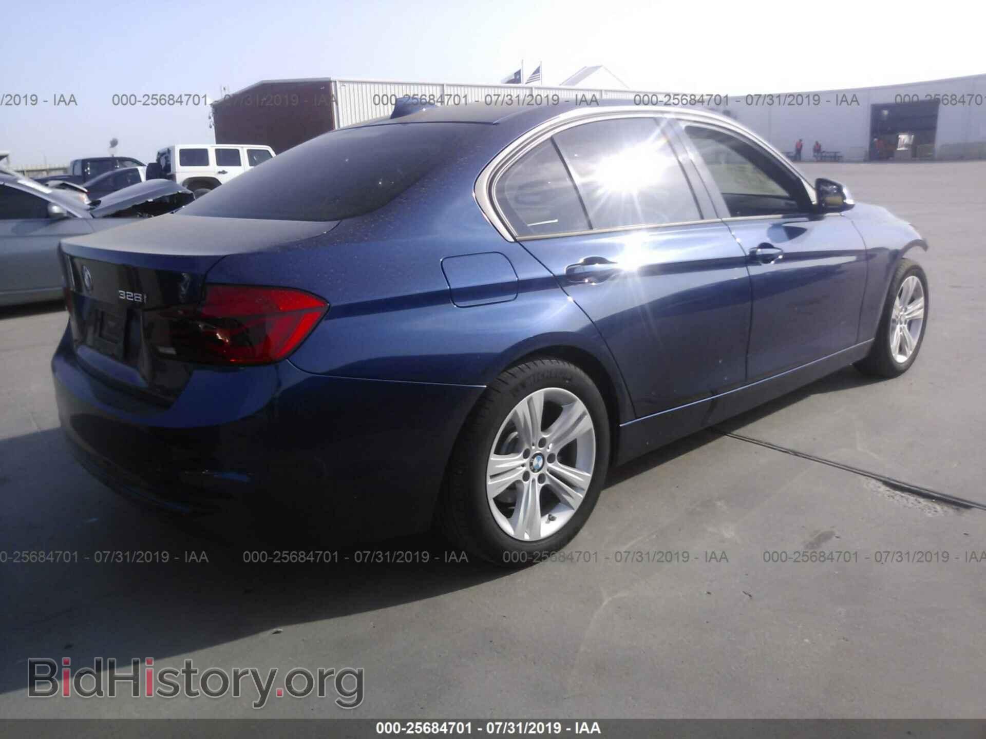 2016 BMW 328 - VIN: WBA8E9C59GP847694 - Фото 4