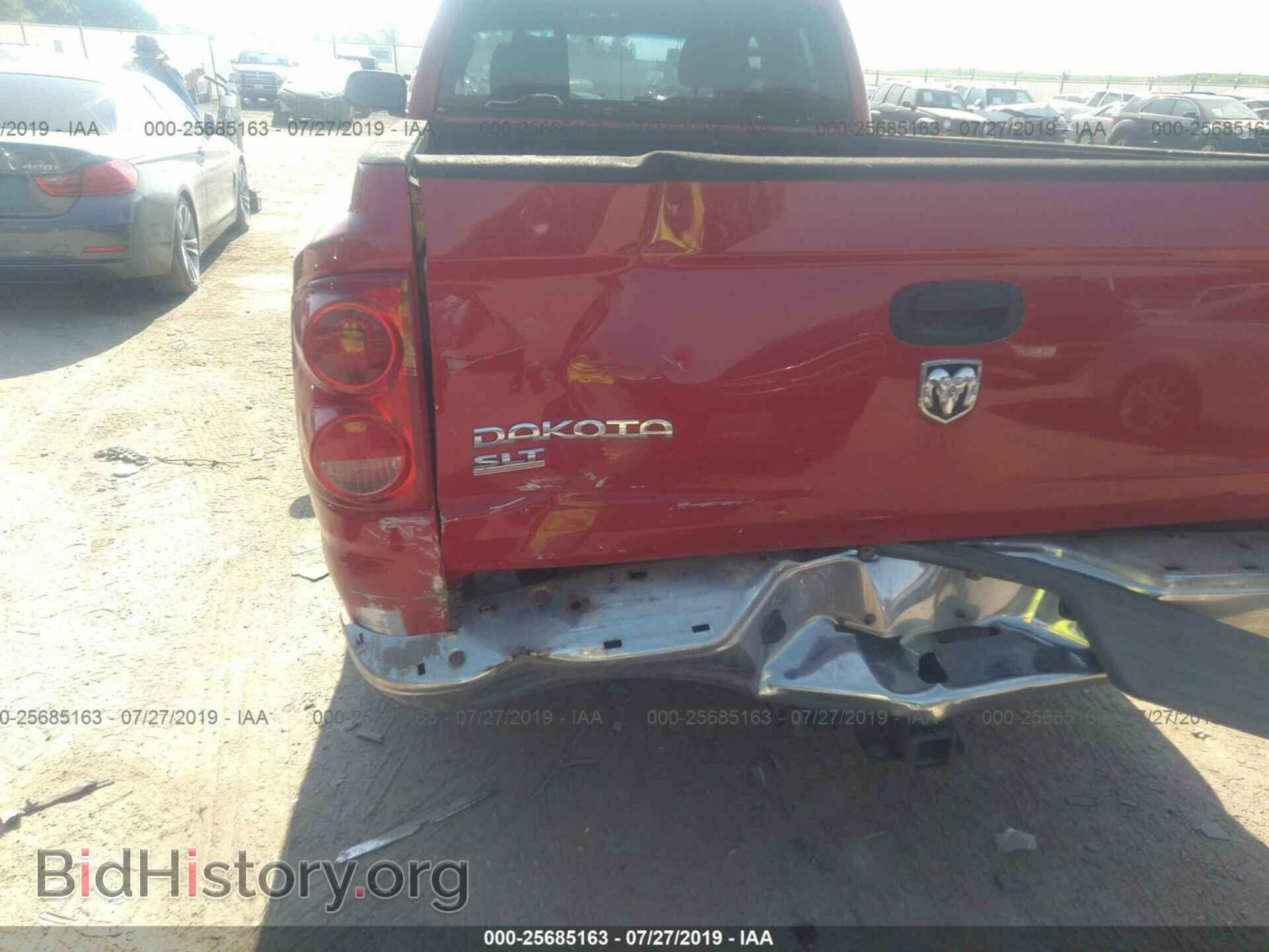 2005 DODGE DAKOTA - VIN: 1D7HW42N15S305753 - Фото 6