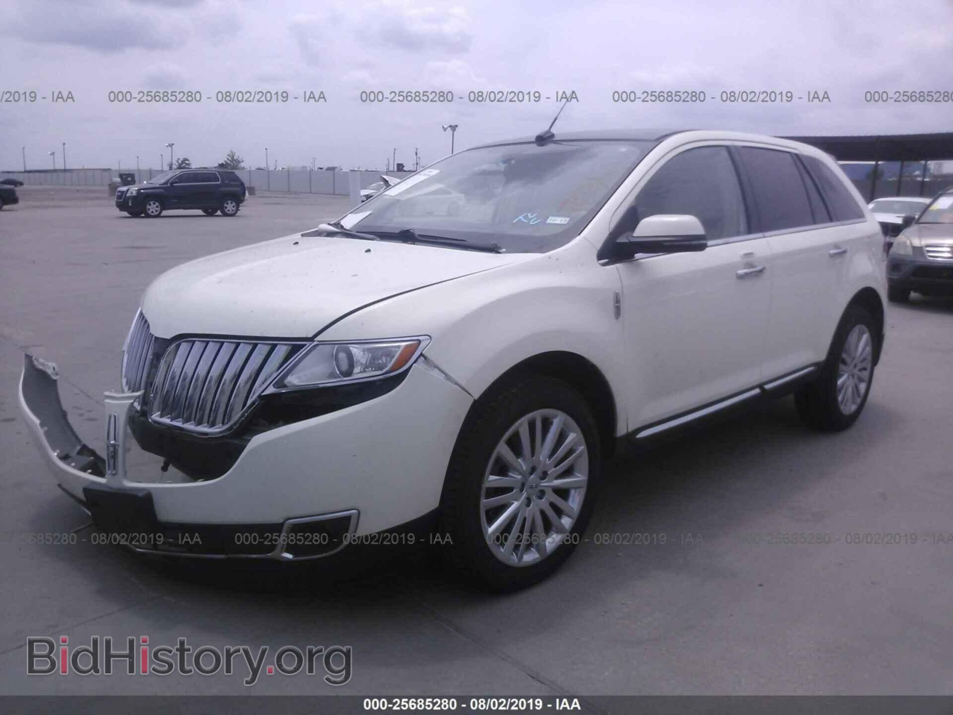2013 LINCOLN MKX - VIN: 2LMDJ6JK2DBL30261 - Photo 2
