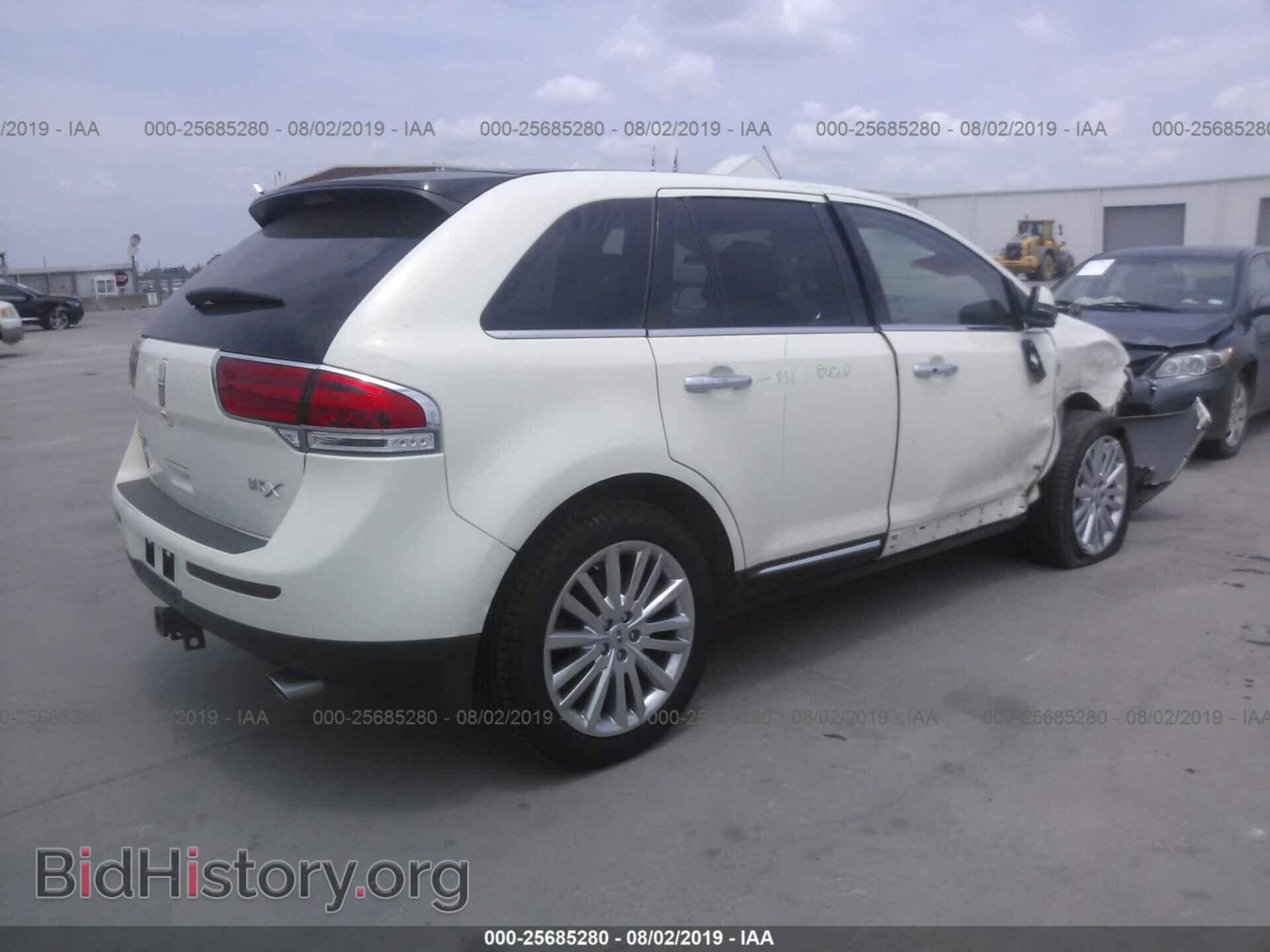 2013 LINCOLN MKX - VIN: 2LMDJ6JK2DBL30261 - Photo 4