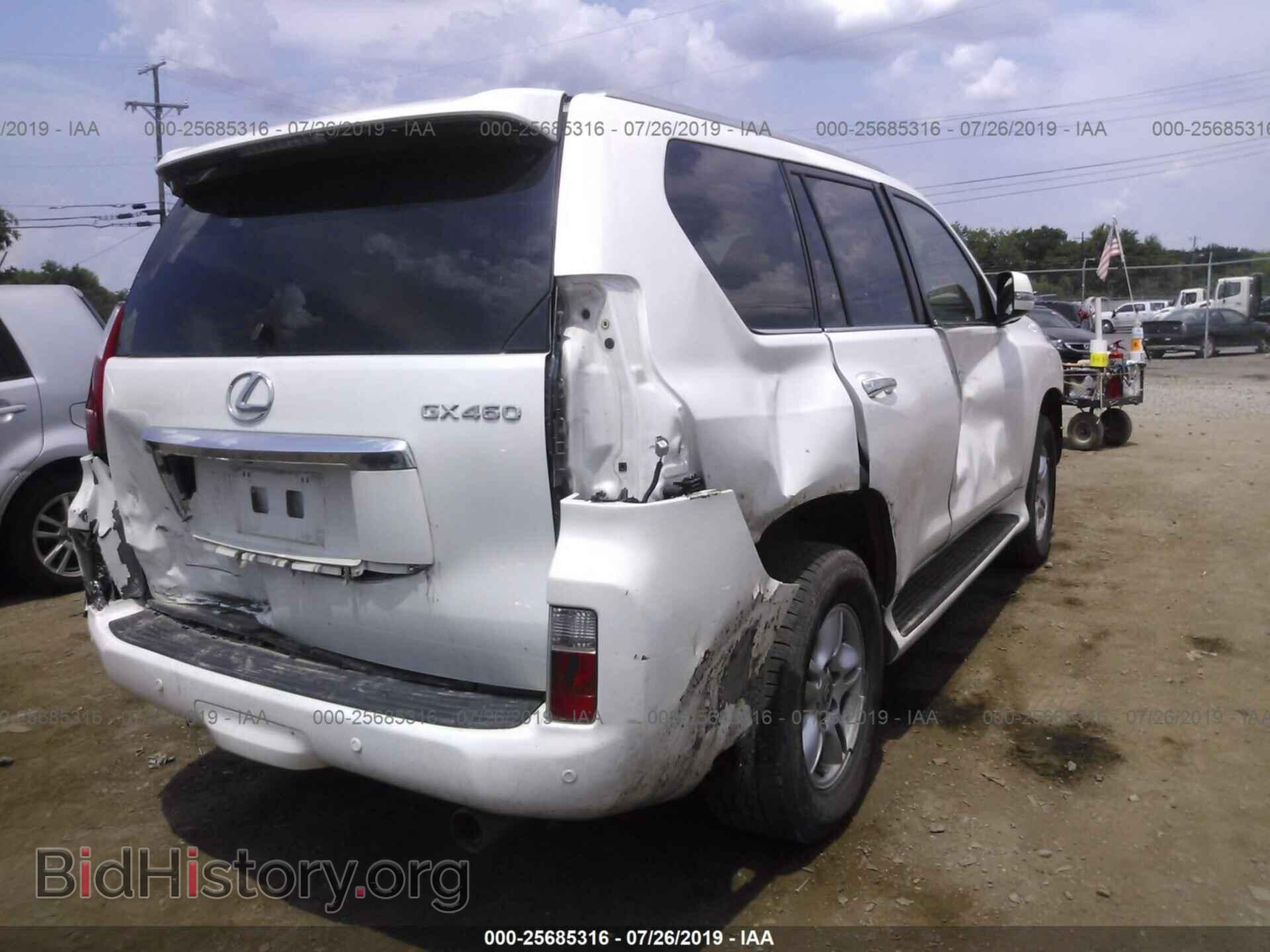 2011 LEXUS GX - VIN: JTJBM7FXXB5019796 - Фото 4