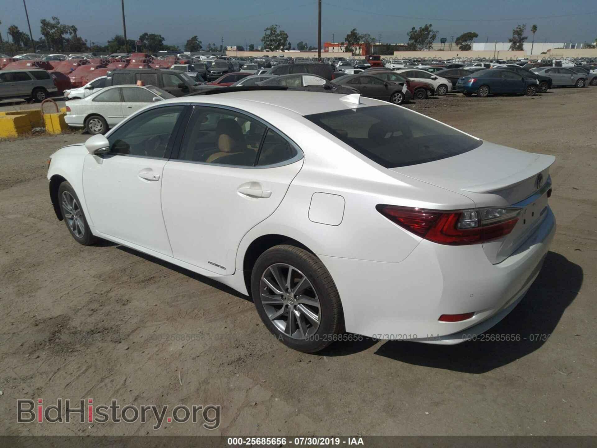 2016 LEXUS ES - VIN: JTHBW1GG7G2101162 - Фото 3