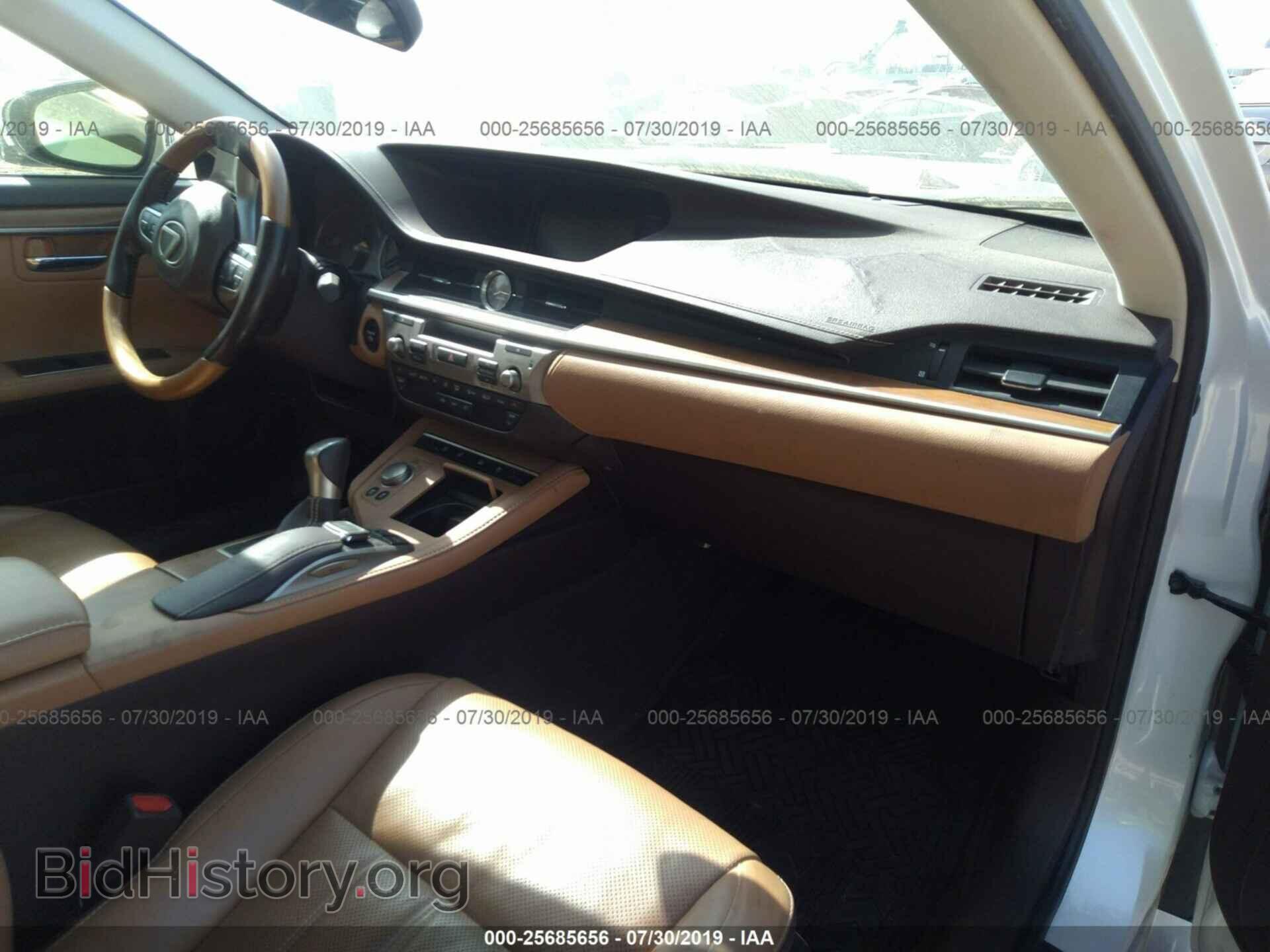 2016 LEXUS ES - VIN: JTHBW1GG7G2101162 - Фото 5