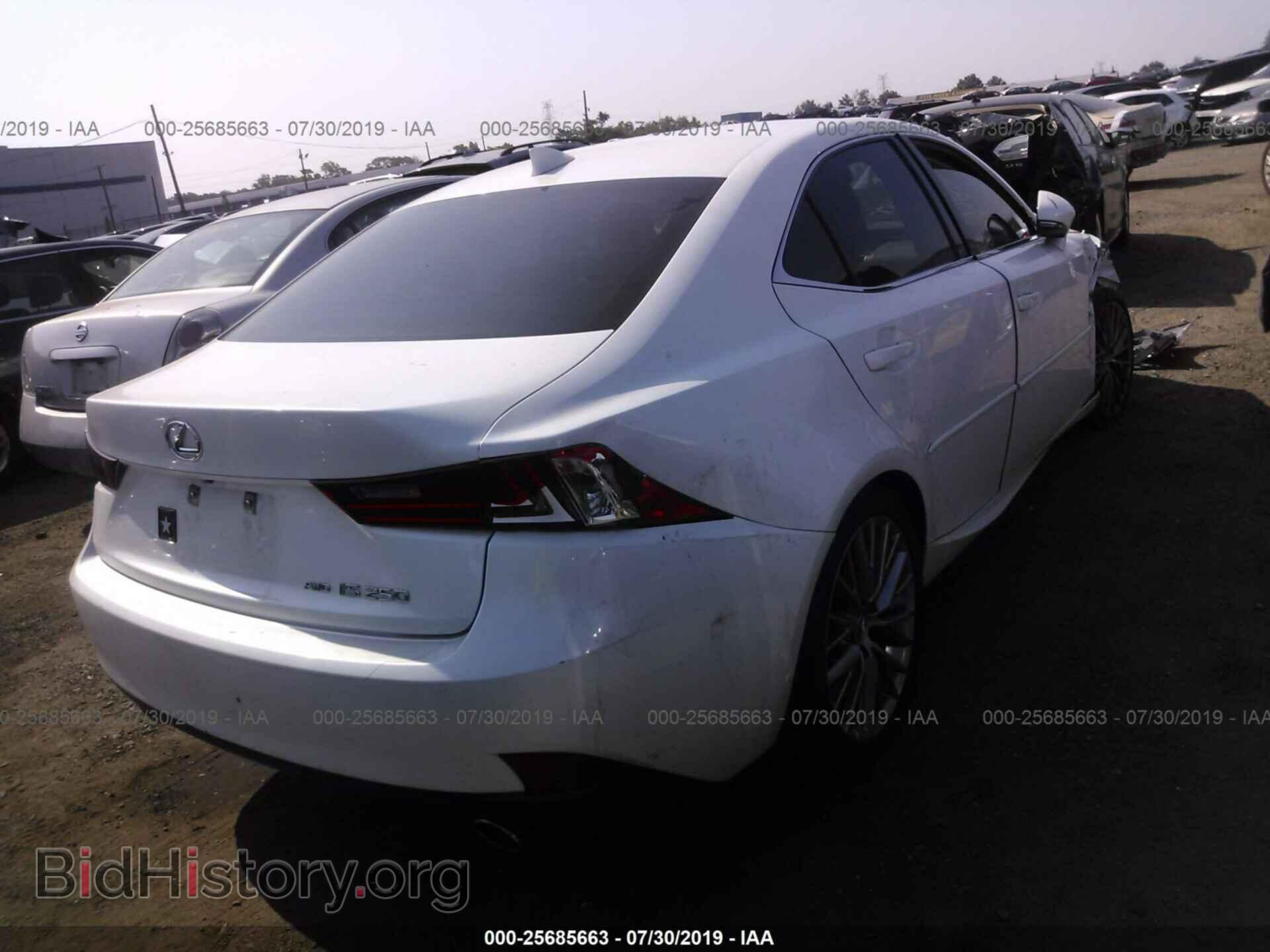 2014 LEXUS IS - VIN: JTHCF1D27E5013575 - Photo 4