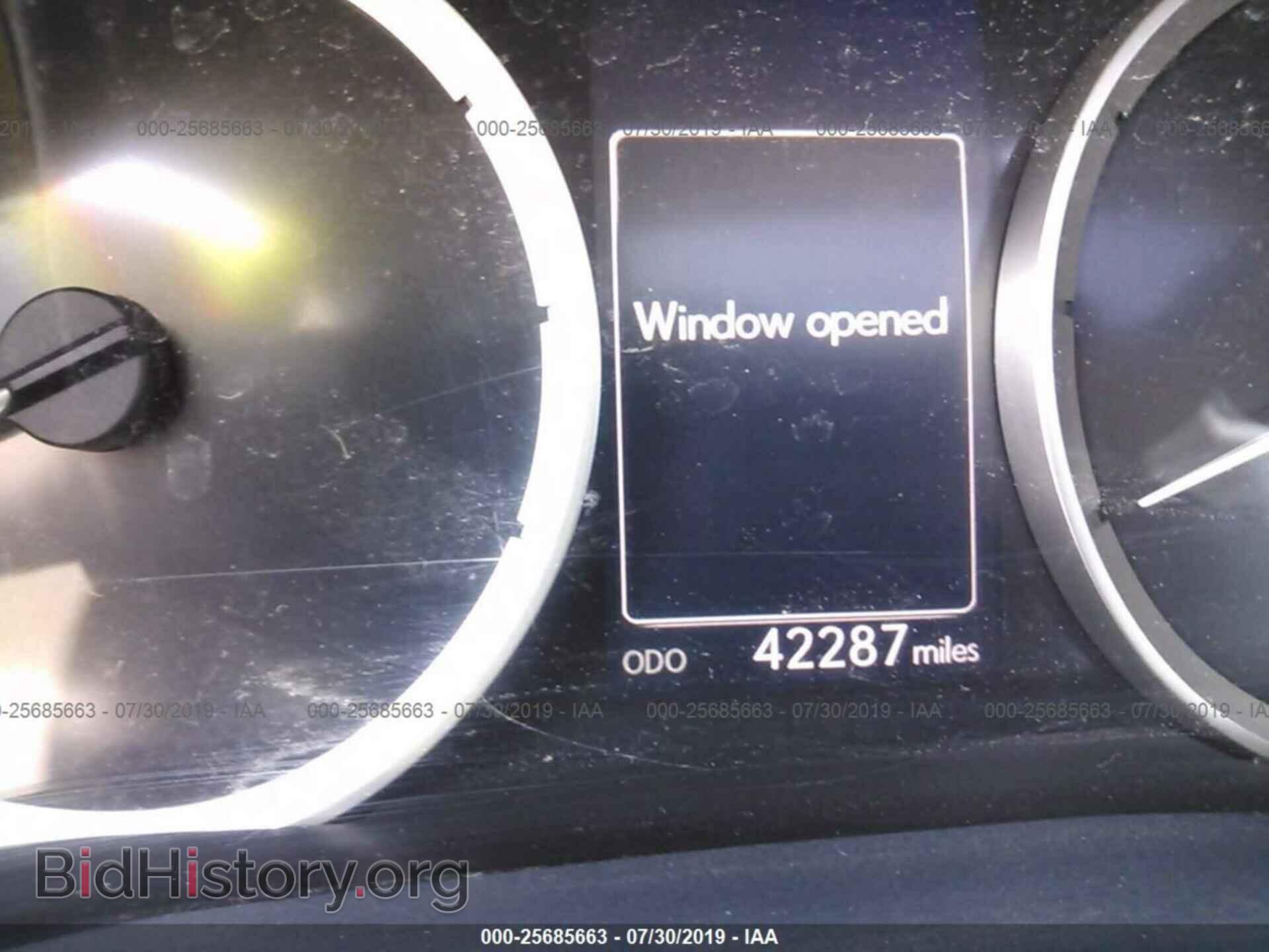2014 LEXUS IS - VIN: JTHCF1D27E5013575 - Photo 7