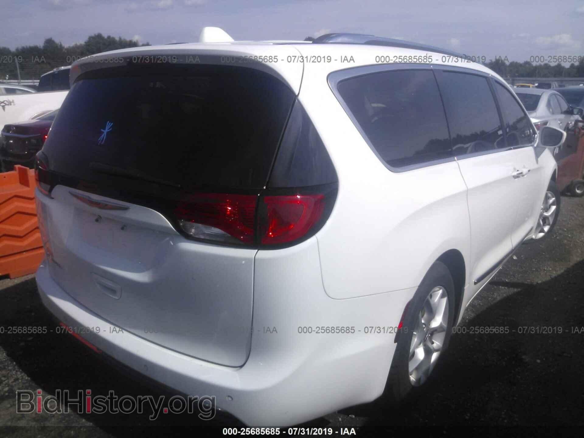 2017 CHRYSLER PACIFICA - VIN: 2C4RC1EG9HR578044 - Фото 4
