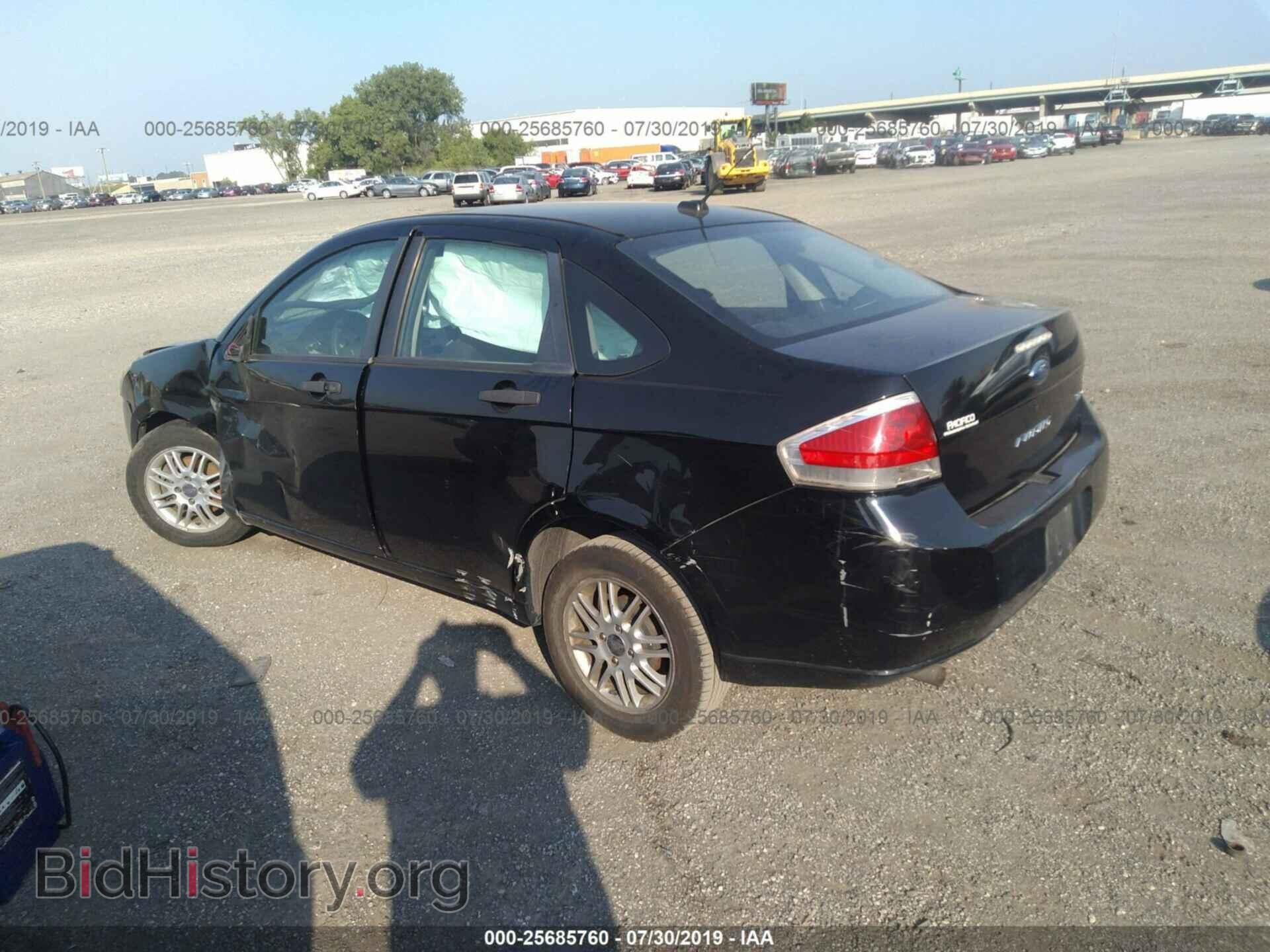 2008 FORD FOCUS - VIN: 1FAHP35N58W178473 - Фото 3