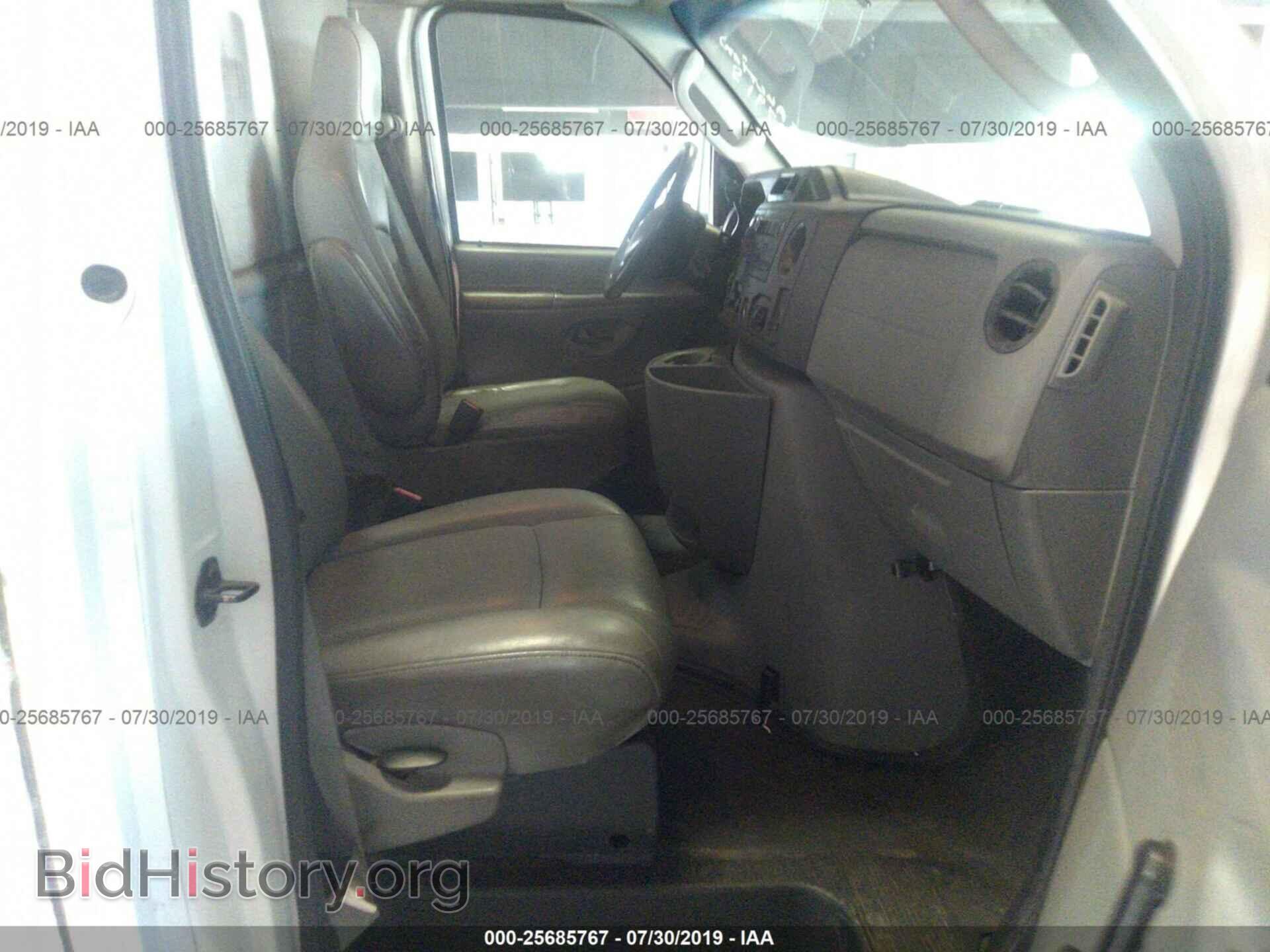 2009 FORD ECONOLINE - VIN: 1FDXE45S99DA70342 - Фото 5