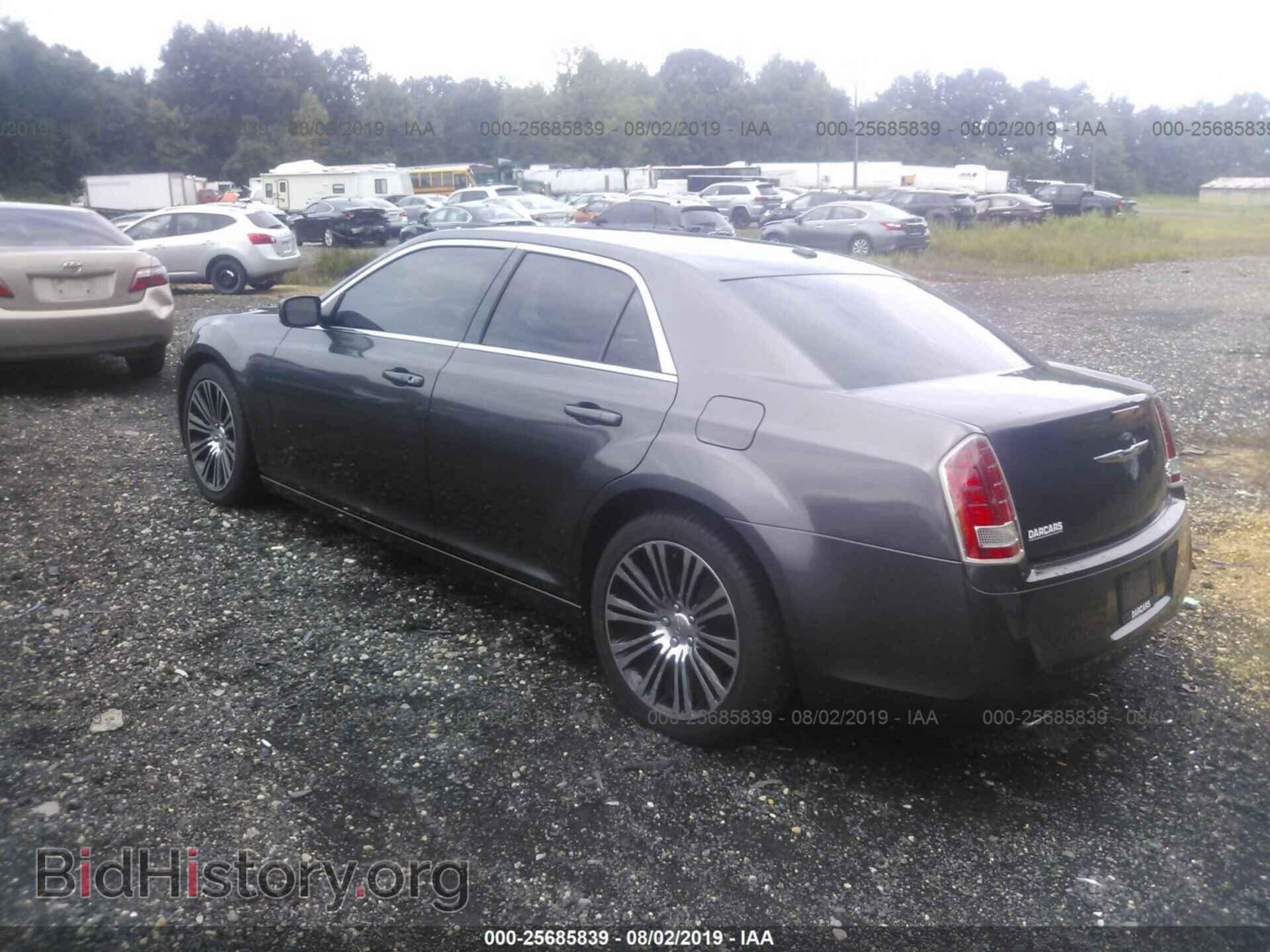 2014 CHRYSLER 300 - VIN: 2C3CCABG9EH200774 - Фото 3
