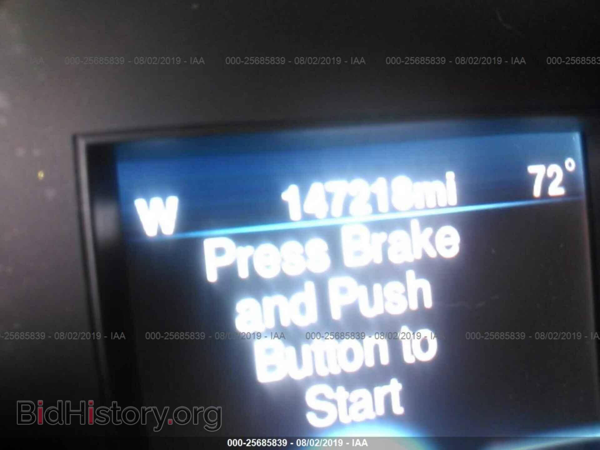 2014 CHRYSLER 300 - VIN: 2C3CCABG9EH200774 - Фото 7