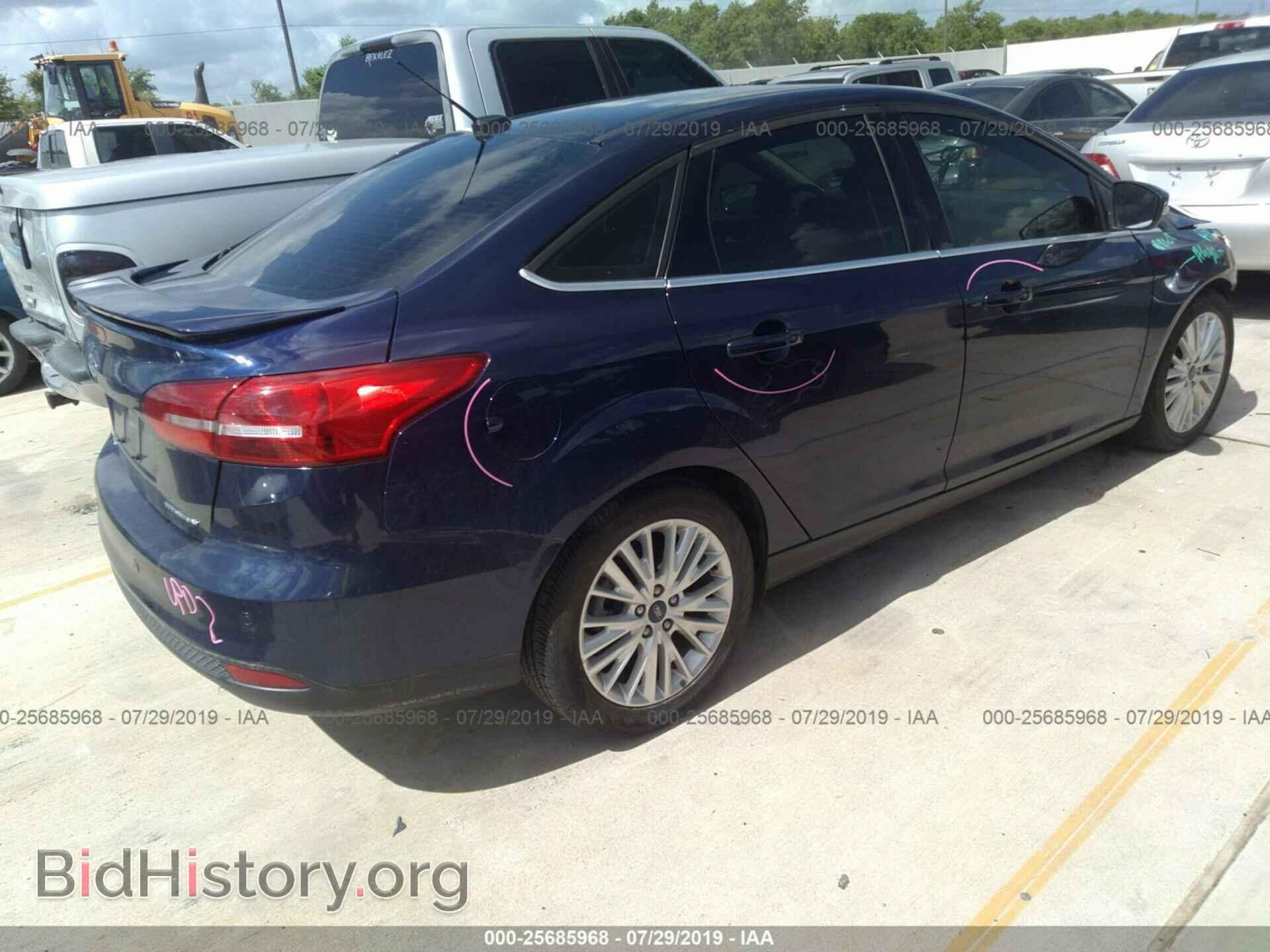 2017 FORD FOCUS - VIN: 1FADP3J21HL214090 - Фото 4