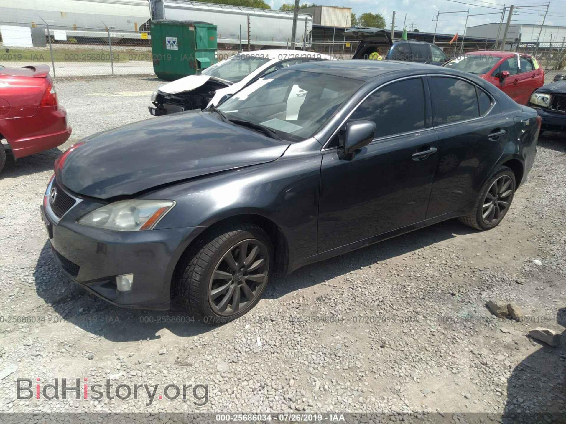 2008 LEXUS IS - VIN: JTHCK262782020868 - Photo 2