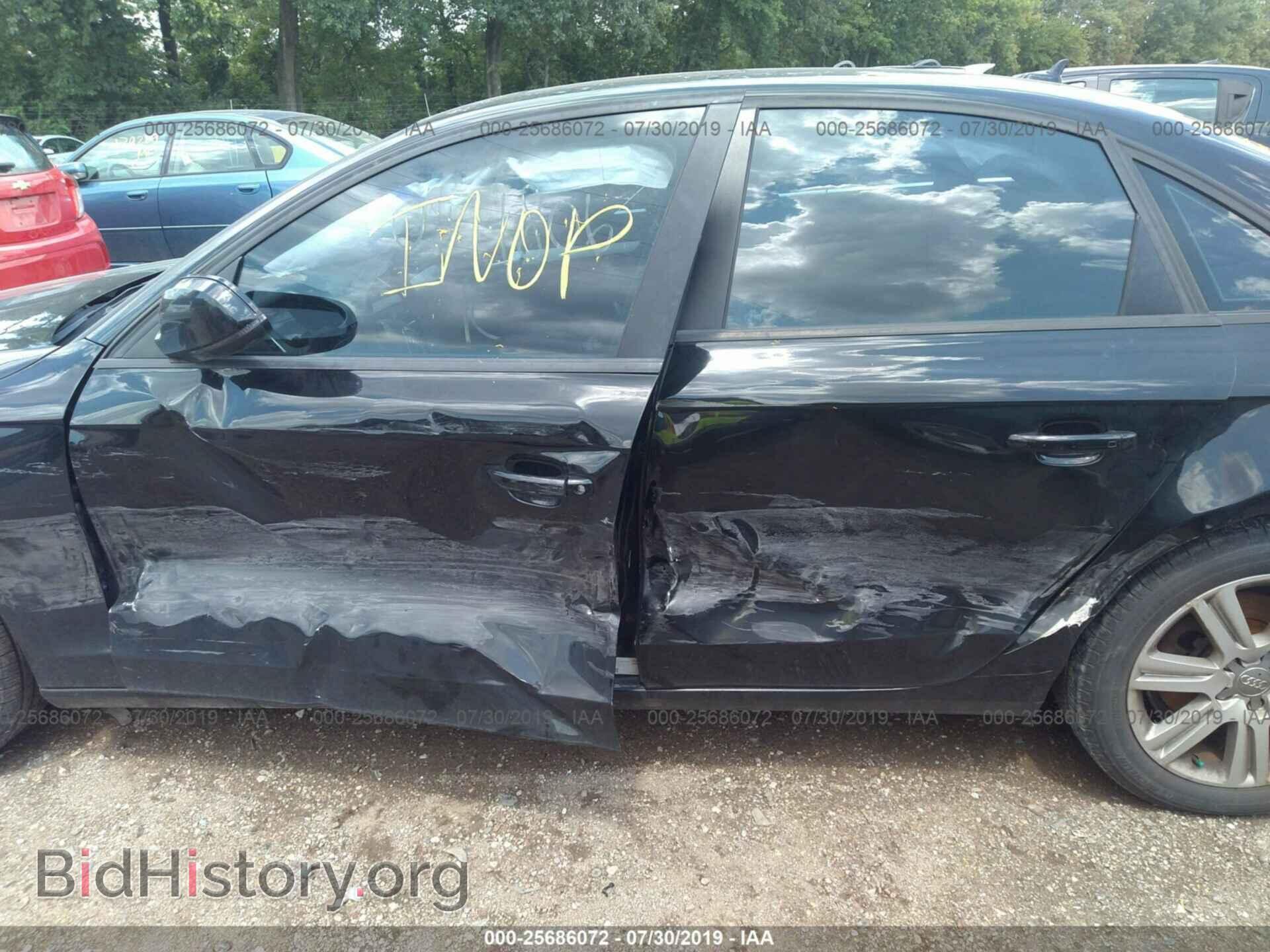 2010 AUDI A4 - VIN: WAUBFAFL4AN054806 - Фото 6