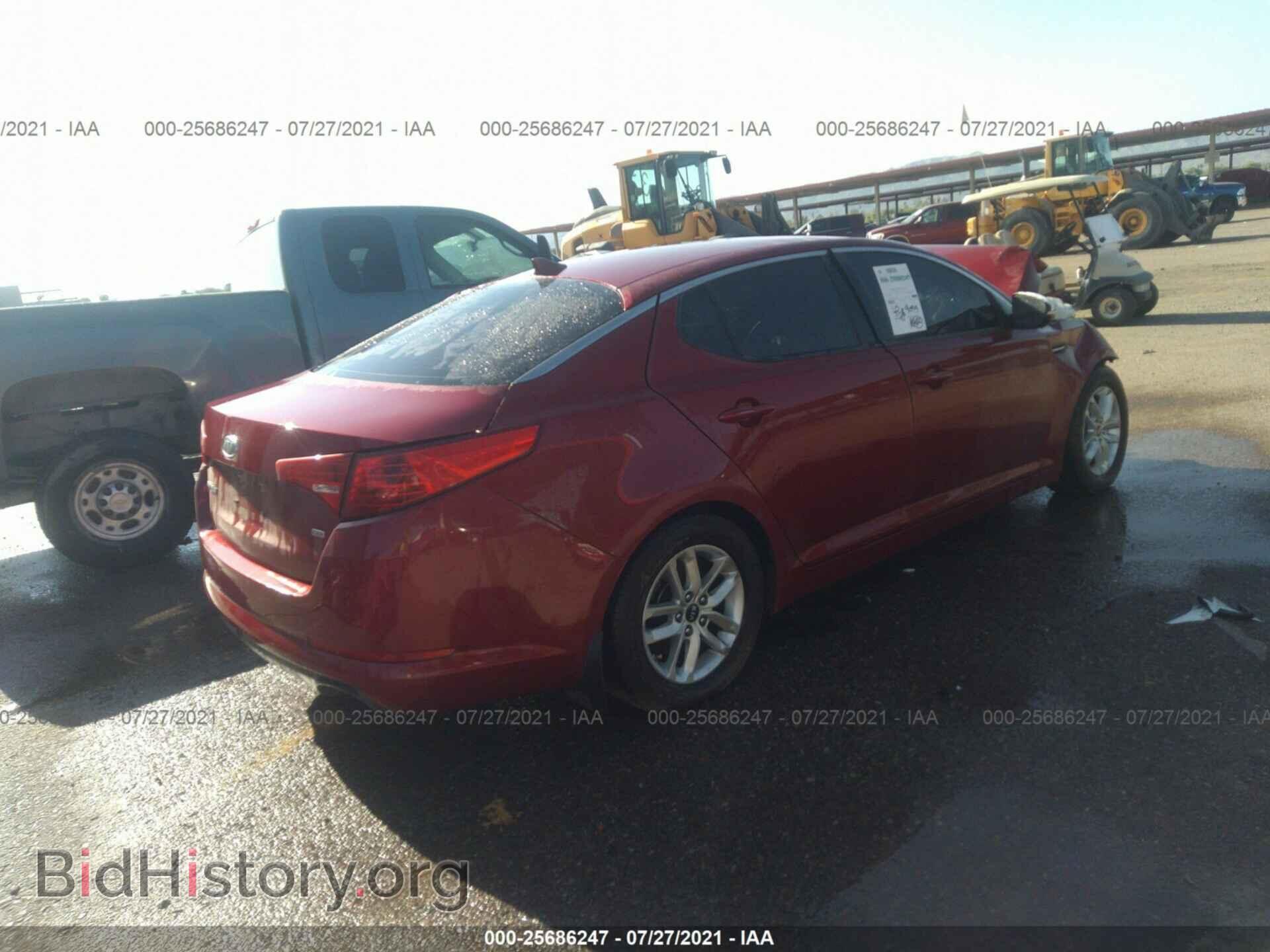 2011 KIA OPTIMA - VIN: KNAGM4A71B5063147 - Фото 4