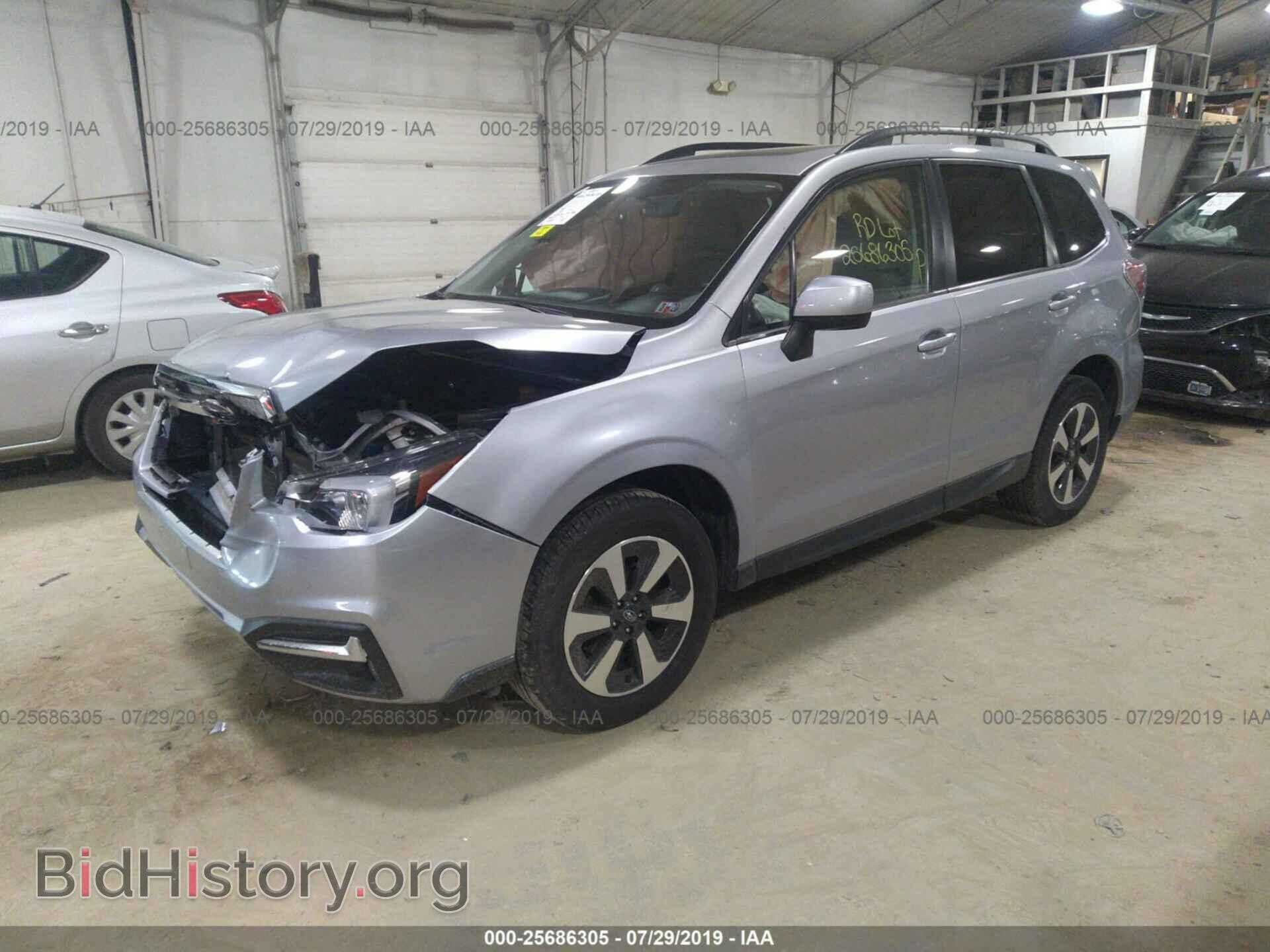 2017 SUBARU FORESTER - VIN: JF2SJAJC7HH403492 - Фото 2