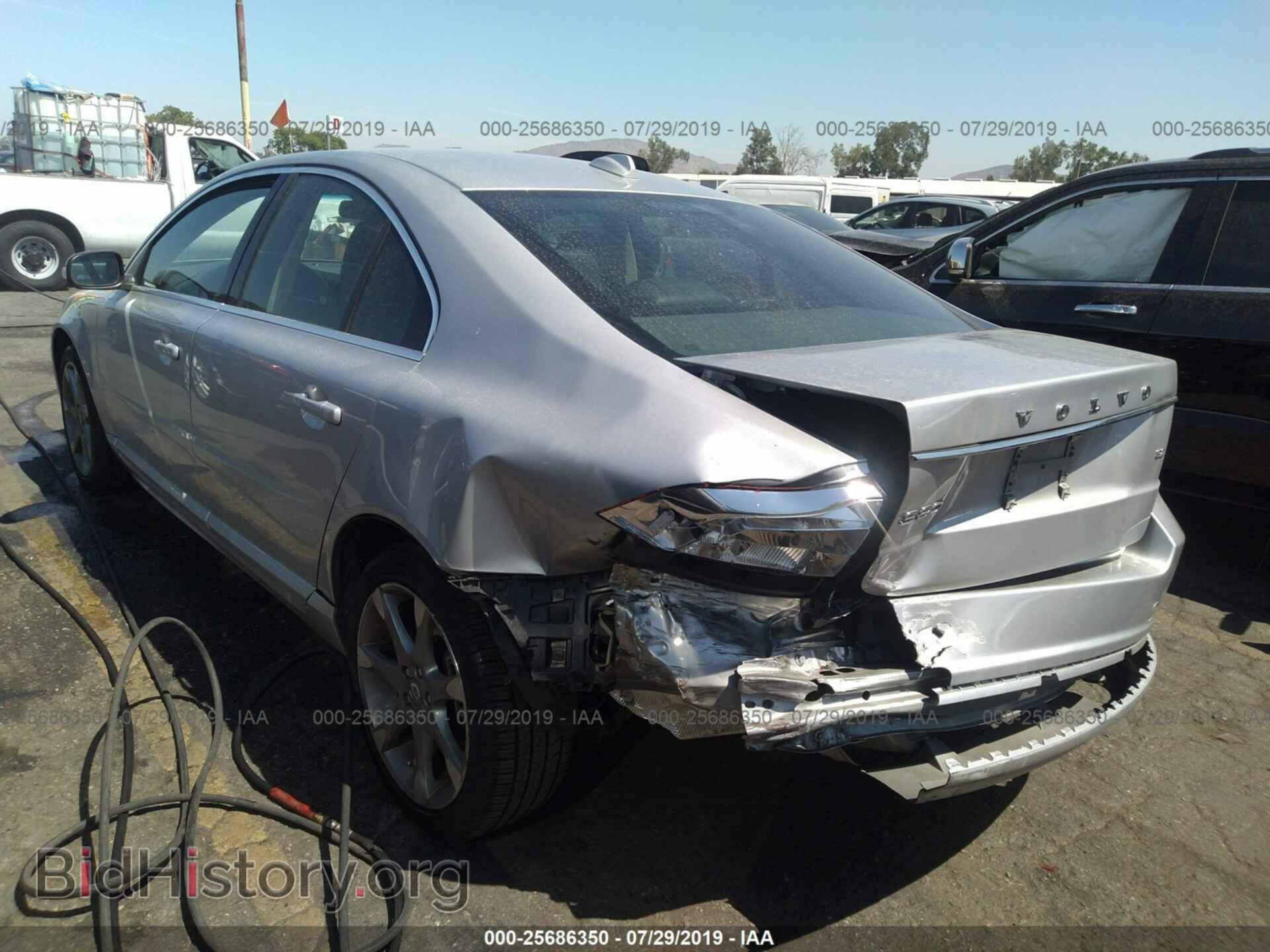 2009 VOLVO S80 - VIN: YV1AS982X91094110 - Фото 3
