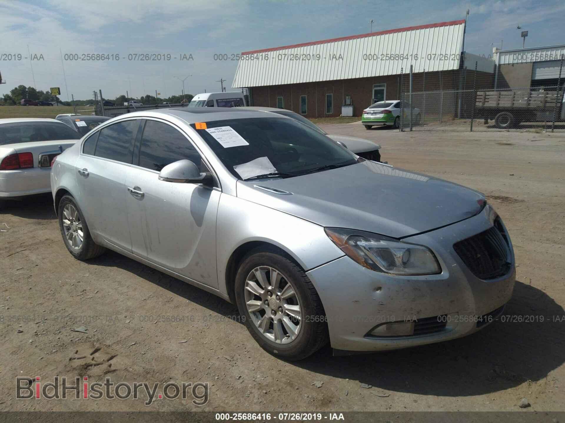 Photo 2G4GT5GR9C9169074 - BUICK REGAL 2012