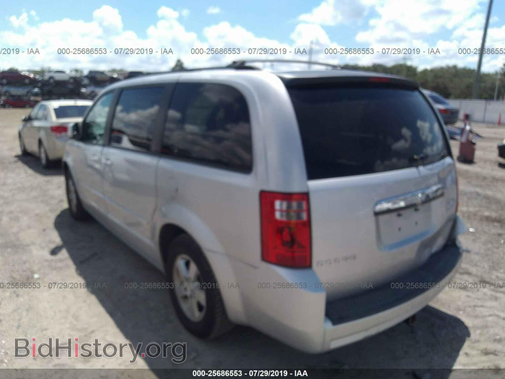 2010 DODGE GRAND CARAVAN - VIN: 2D4RN5D11AR461775 - Фото 3