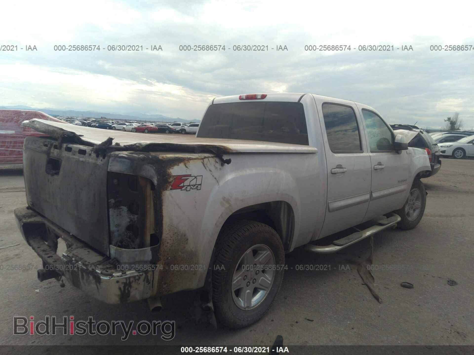 2013 GMC SIERRA 1500 - VIN: 3GTP2WE76DG221671 - Фото 4