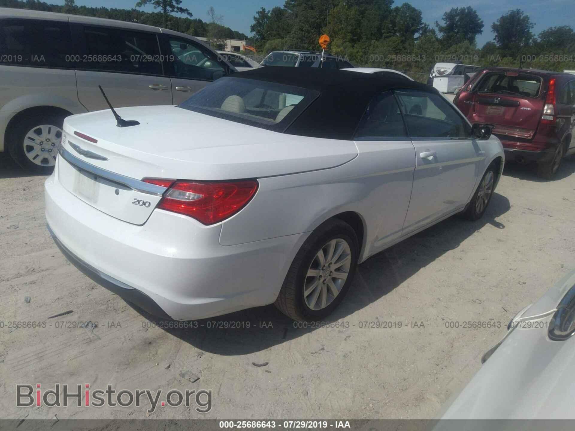 2012 CHRYSLER 200 - VIN: 1C3BCBEB8CN229348 - Photo 4