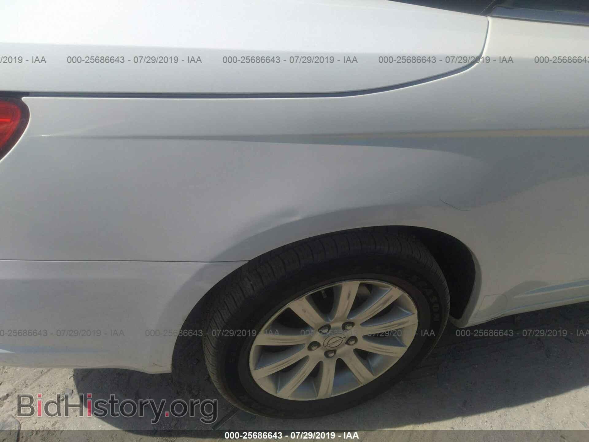 2012 CHRYSLER 200 - VIN: 1C3BCBEB8CN229348 - Photo 6
