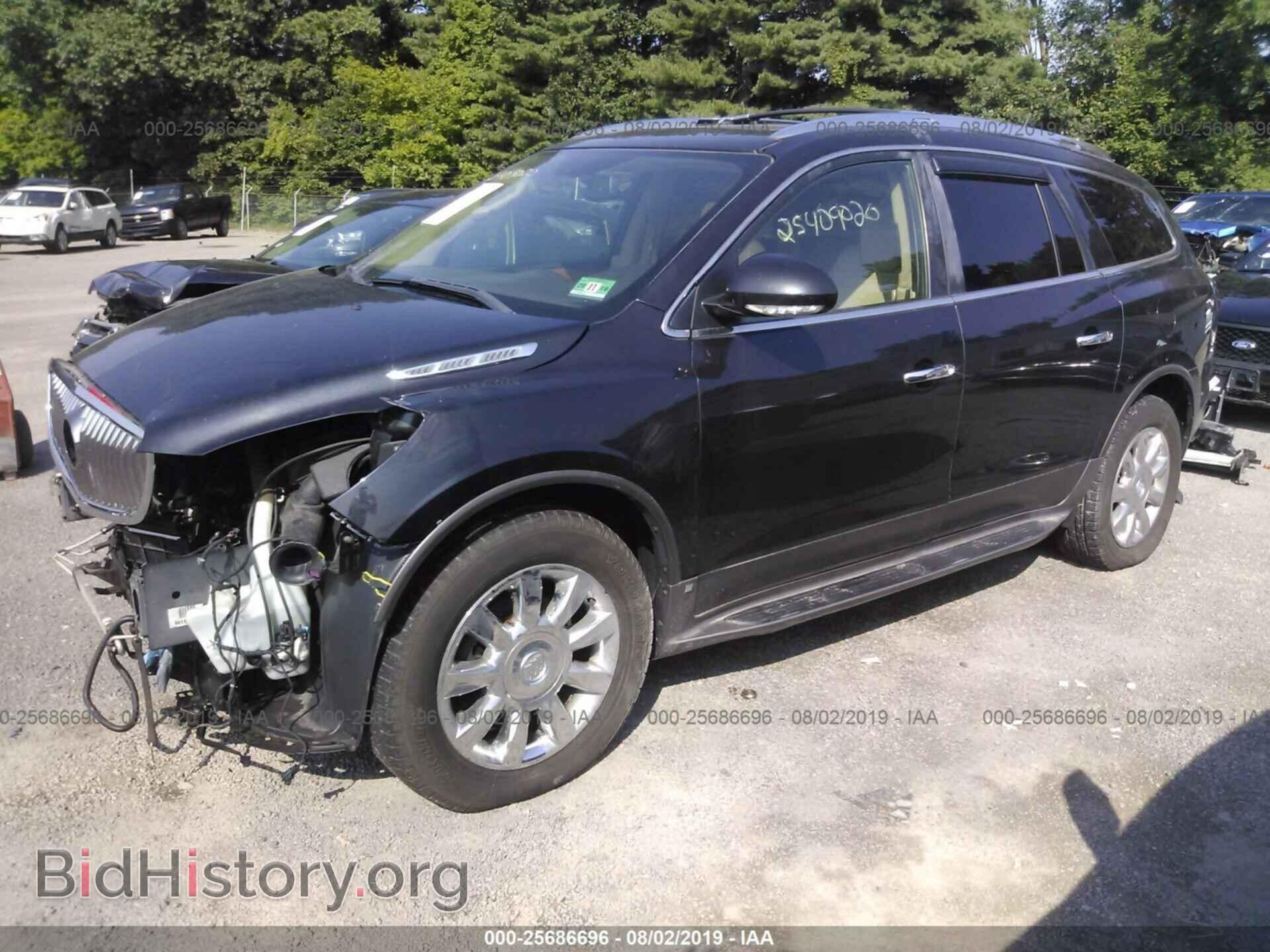 2011 BUICK ENCLAVE - VIN: 5GAKVCED3BJ101121 - Фото 2