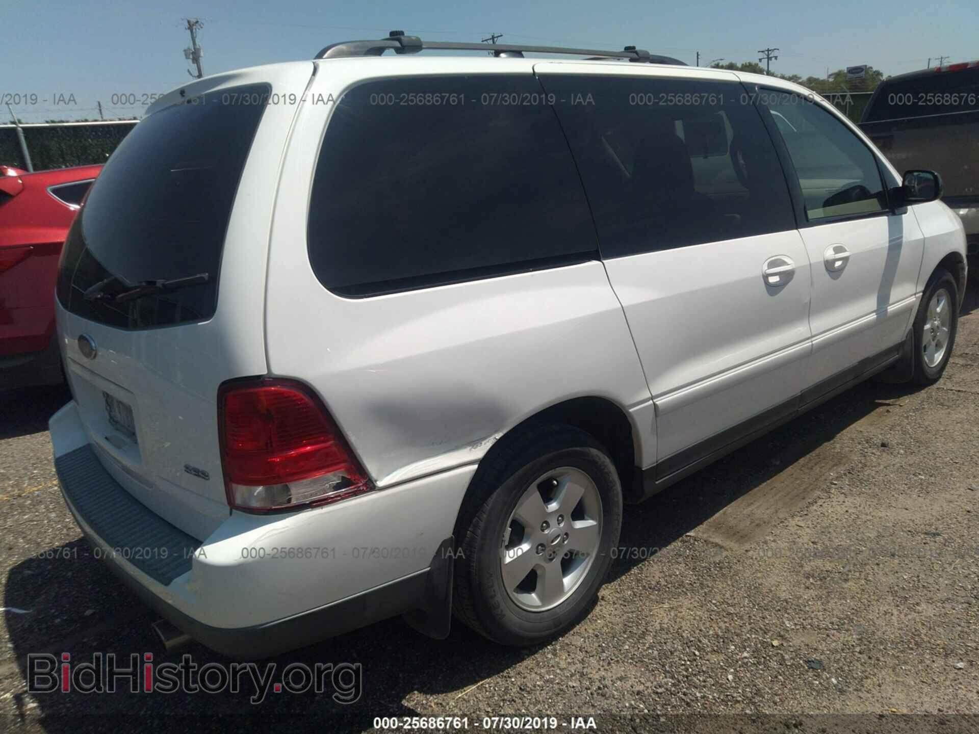 2004 FORD FREESTAR - VIN: 2FMZA57654BB17505 - Фото 4