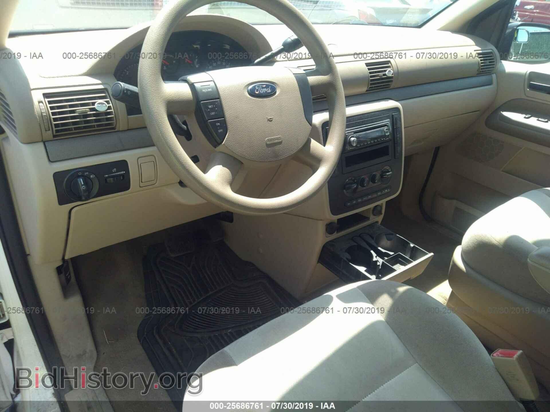 2004 FORD FREESTAR - VIN: 2FMZA57654BB17505 - Фото 5