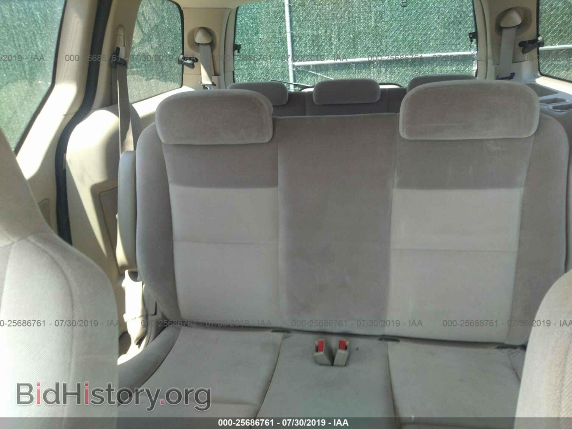 2004 FORD FREESTAR - VIN: 2FMZA57654BB17505 - Фото 8
