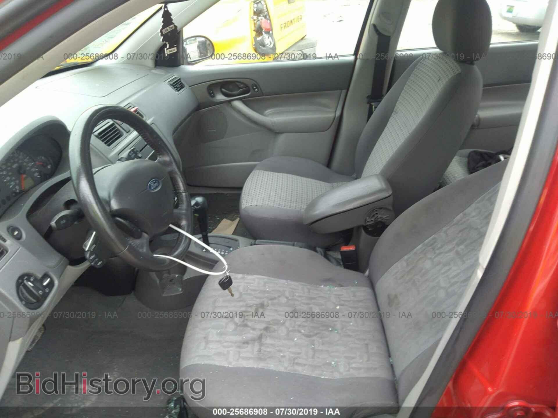 2005 FORD FOCUS - VIN: 1FAFP34N75W120028 - Фото 5