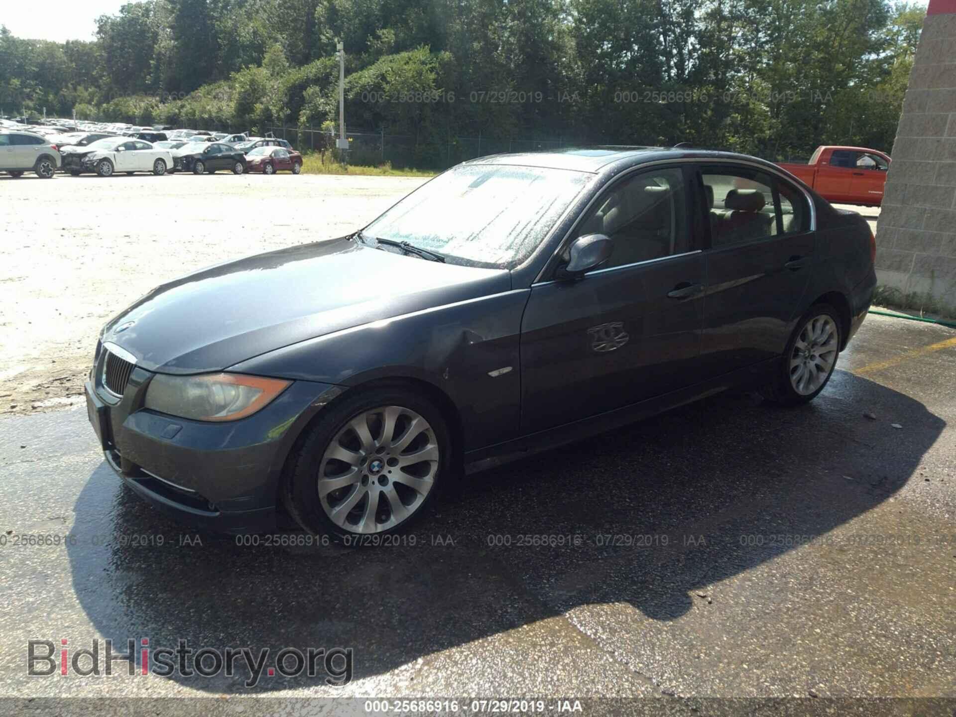 2007 BMW 335 - VIN: WBAVD535X7AV14048 - Фото 2