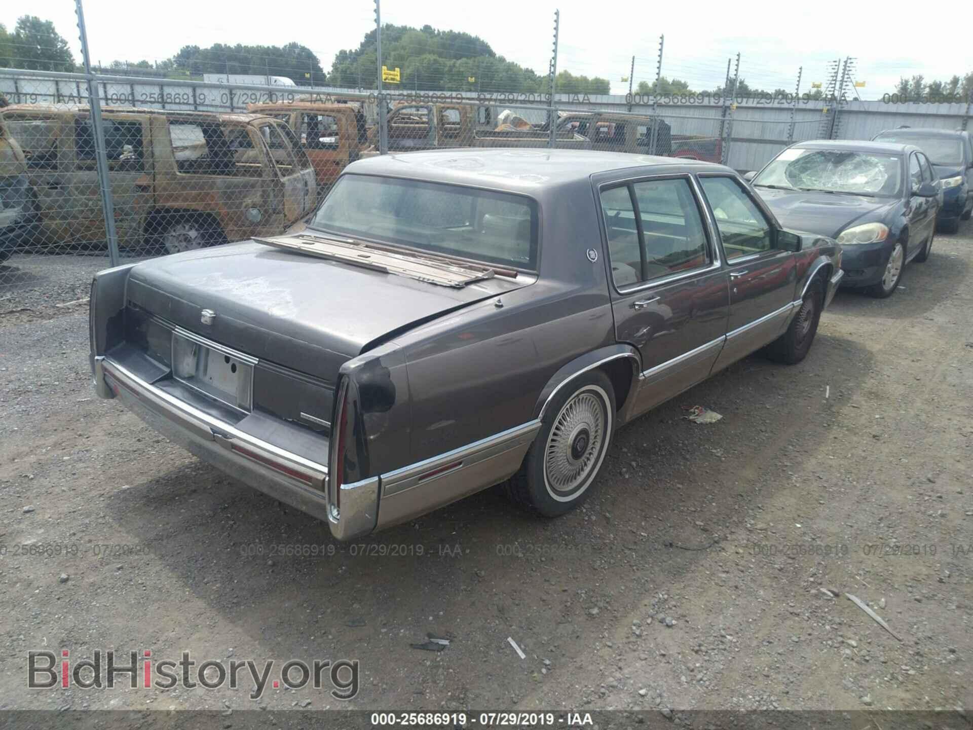 1993 CADILLAC DEVILLE - VIN: 1G6CD53B7P4314181 - Photo 4