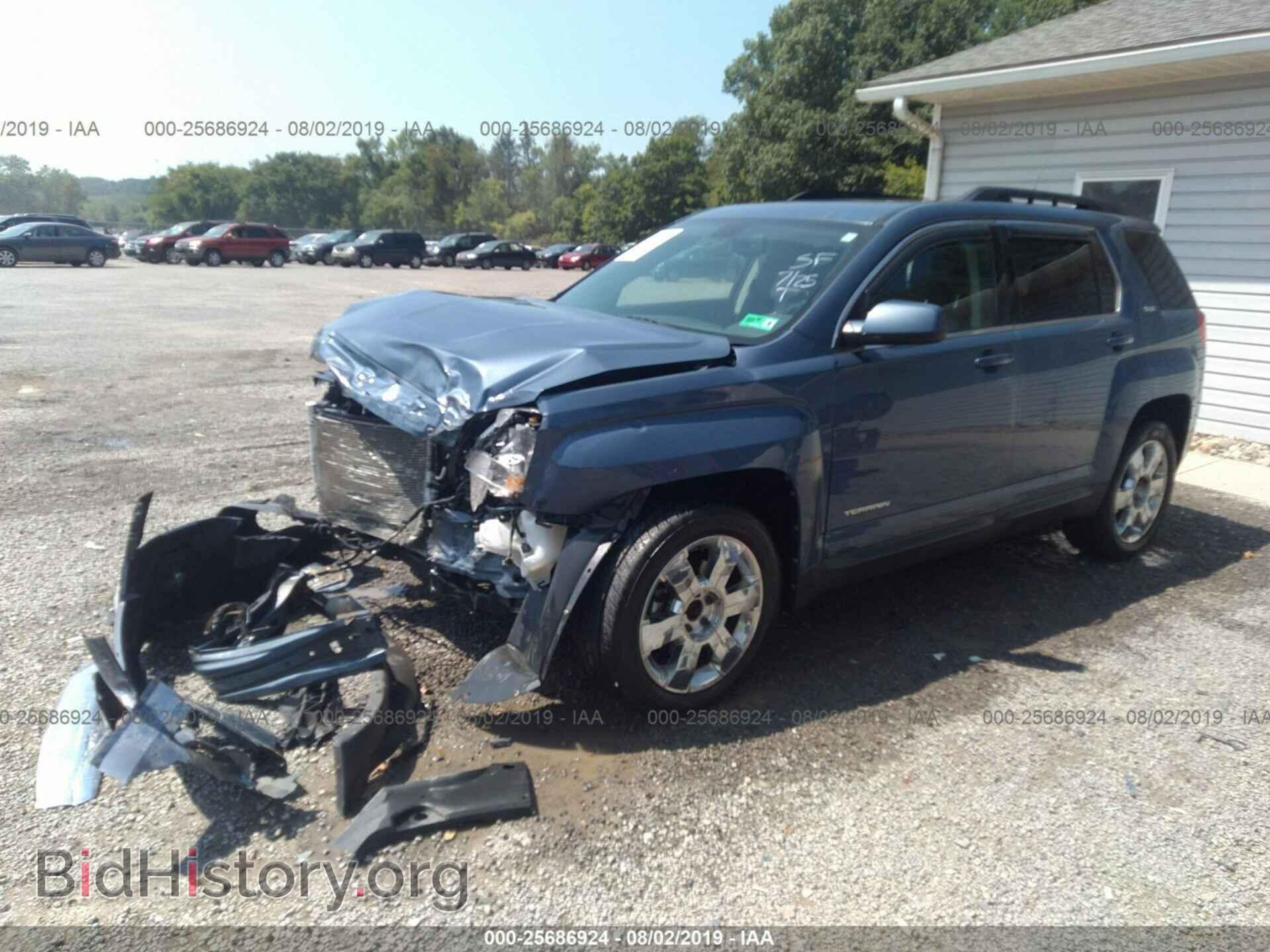 2011 GMC TERRAIN - VIN: 2CTFLTE57B6320924 - Photo 2