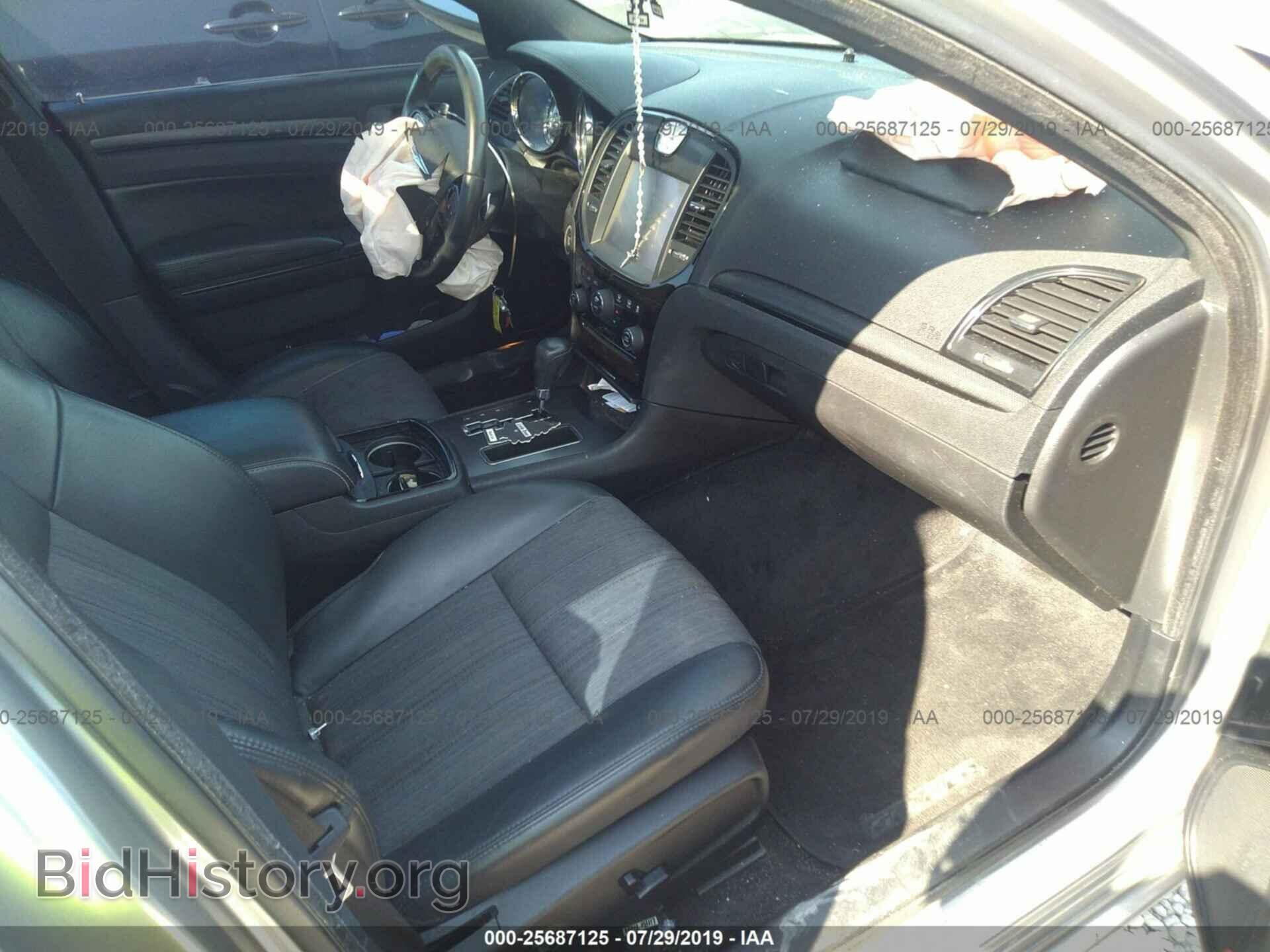 2013 CHRYSLER 300 - VIN: 2C3CCAGTXDH604834 - Фото 5