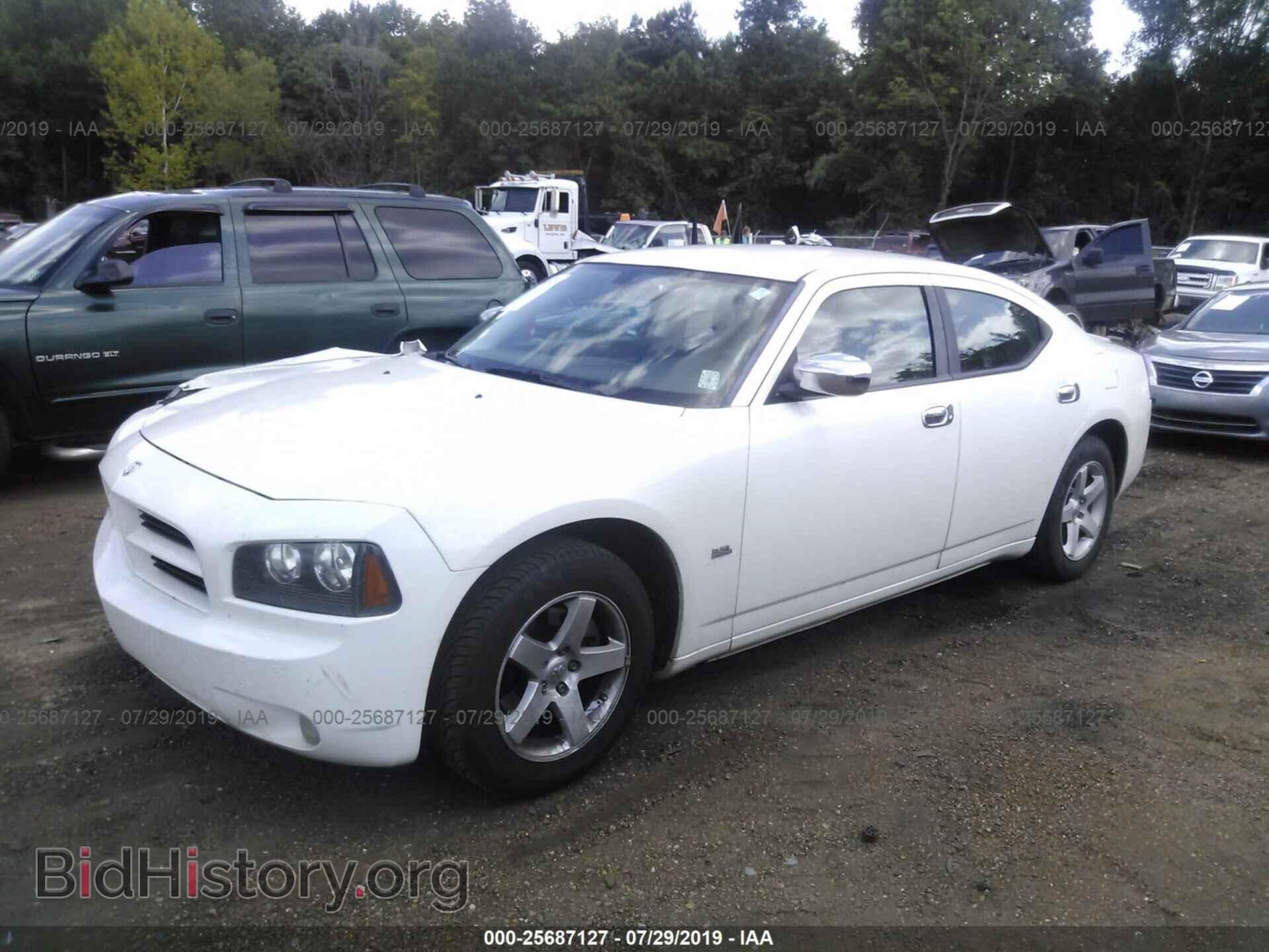 2008 DODGE CHARGER - VIN: 2B3KA43G98H266521 - Фото 2