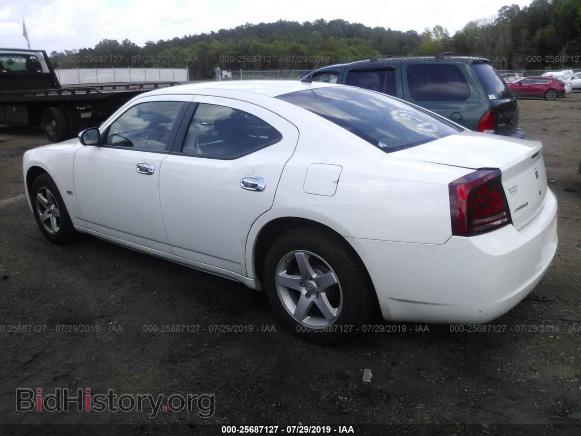2008 DODGE CHARGER - VIN: 2B3KA43G98H266521 - Фото 3