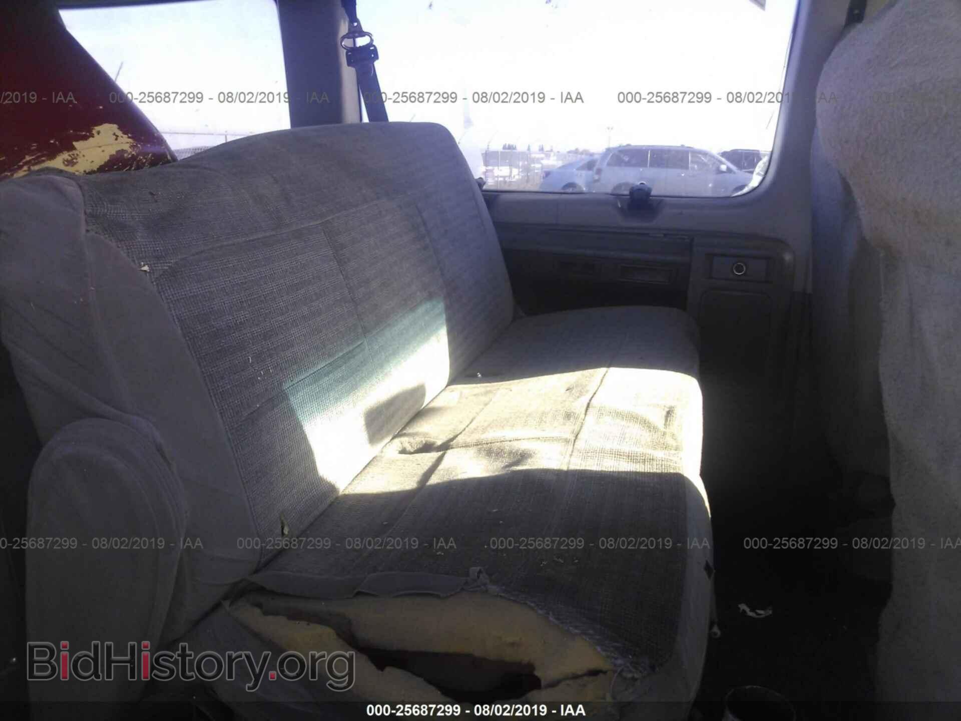 2004 FORD ECONOLINE - VIN: 1FBSS31L84HB17530 - Фото 8