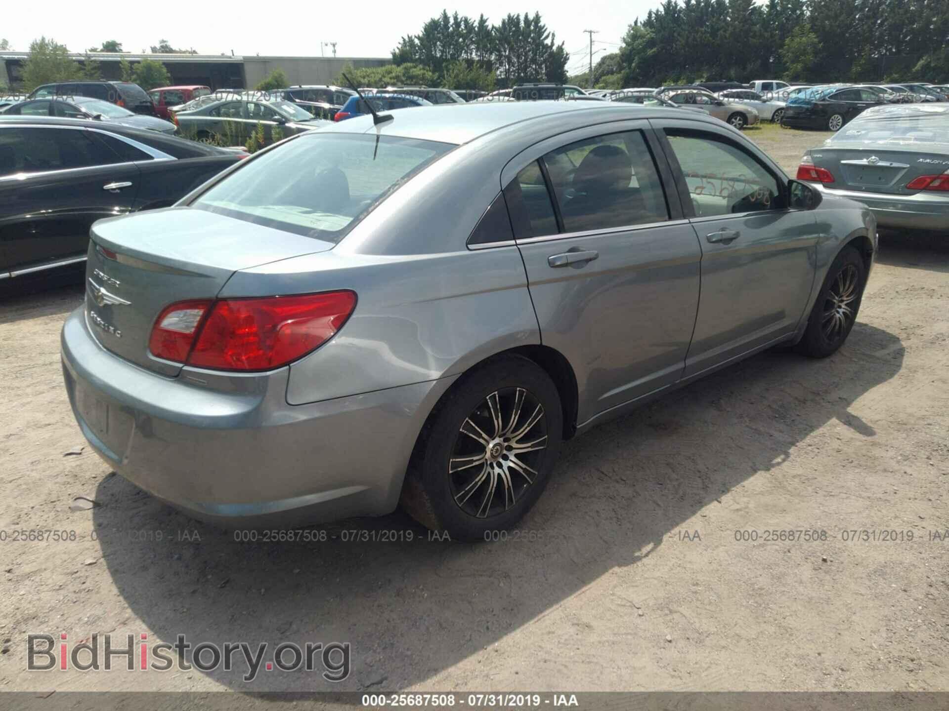 2009 CHRYSLER SEBRING - VIN: 1C3LC46D79N565596 - Фото 4