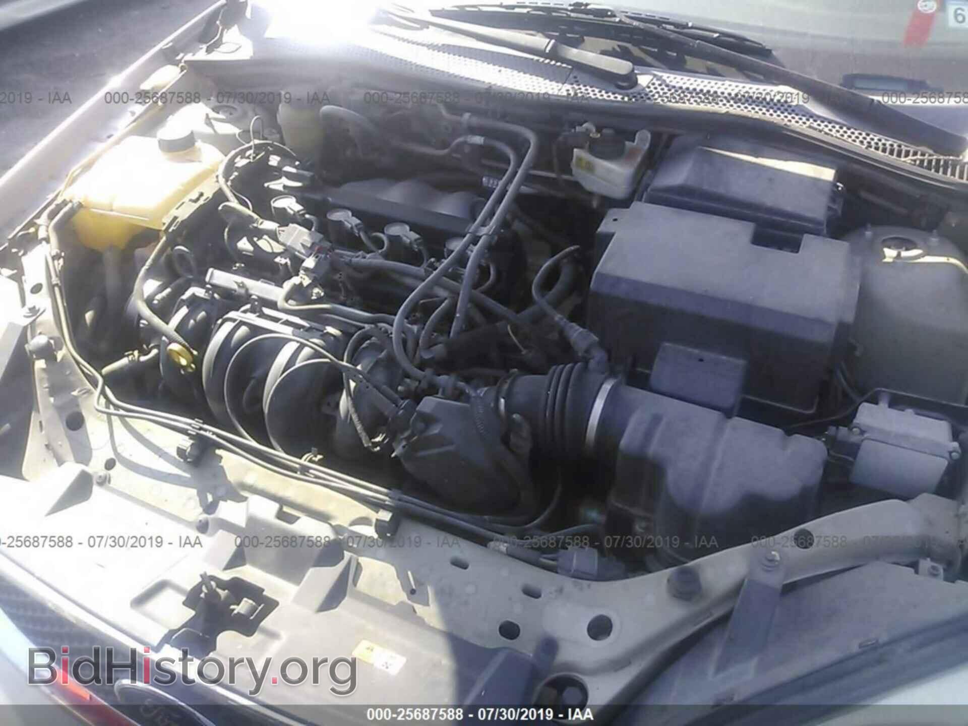 2005 FORD FOCUS - VIN: 3FAFP37N15R115356 - Фото 10