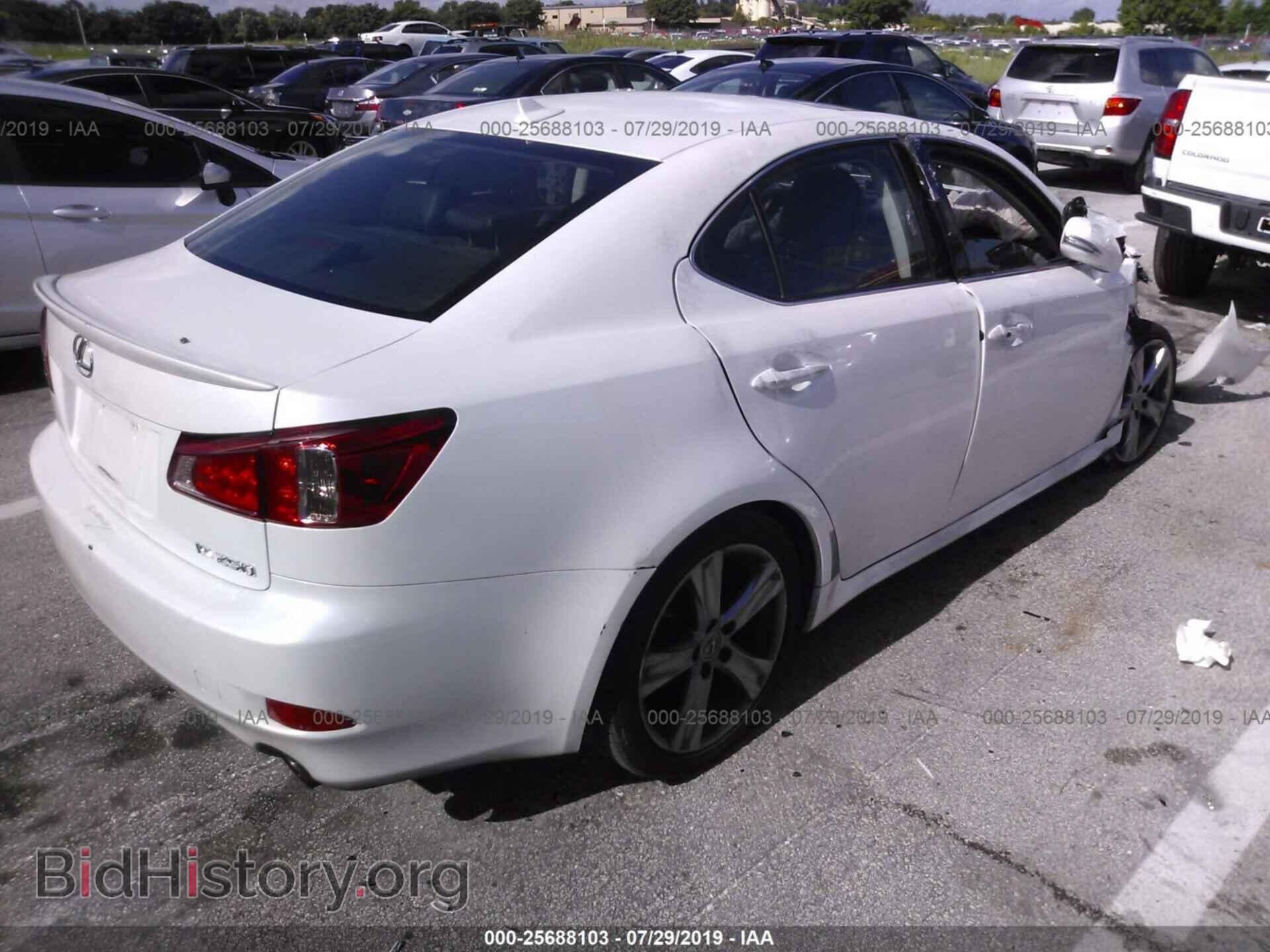 2011 LEXUS IS - VIN: JTHBF5C20B5137736 - Photo 4