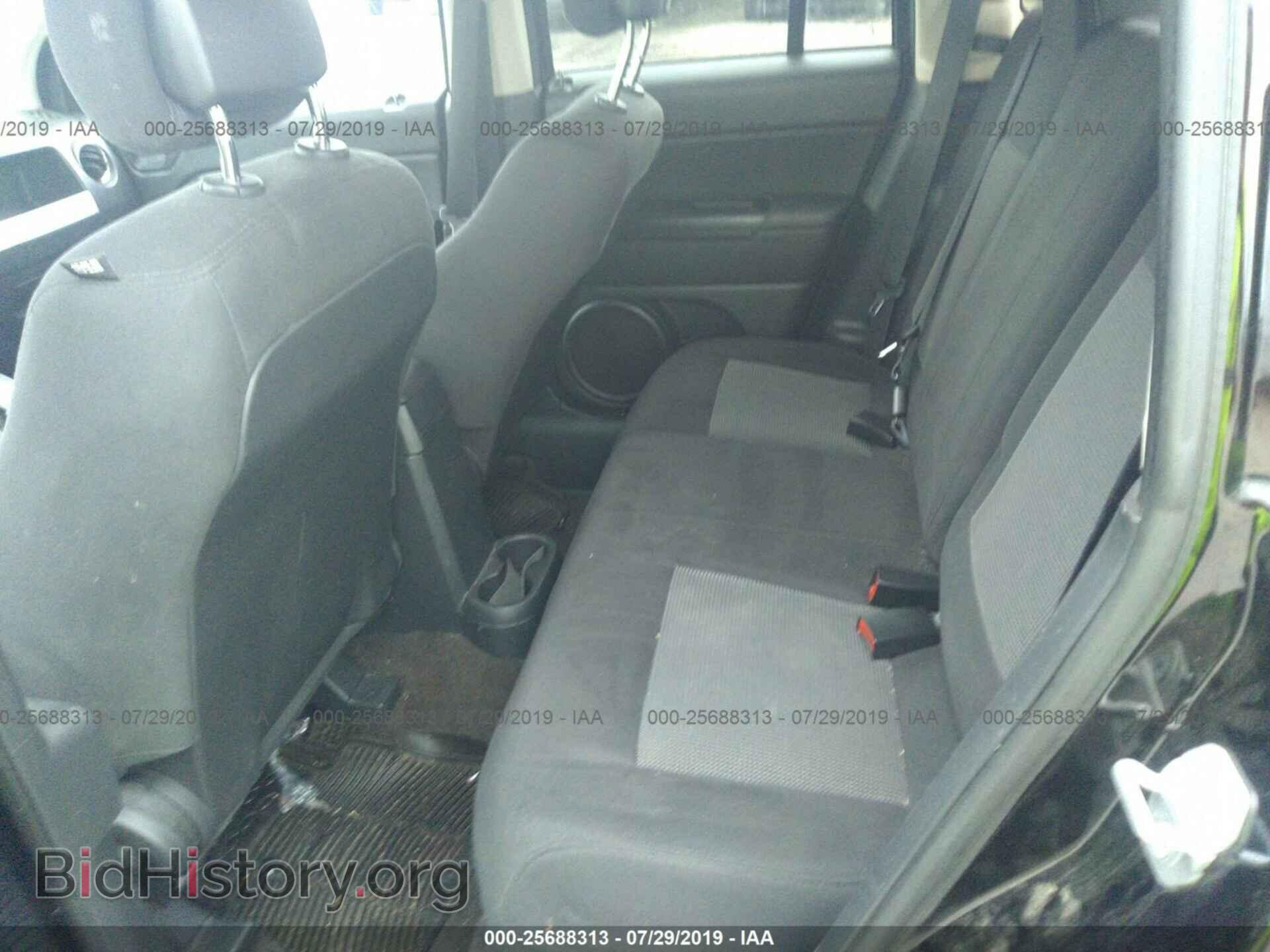 2015 JEEP COMPASS - VIN: 1C4NJDBB3FD248172 - Фото 8
