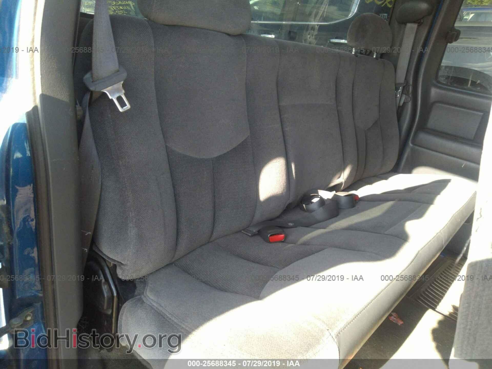 2003 GMC NEW SIERRA - VIN: 2GTEK19T331129216 - Фото 8