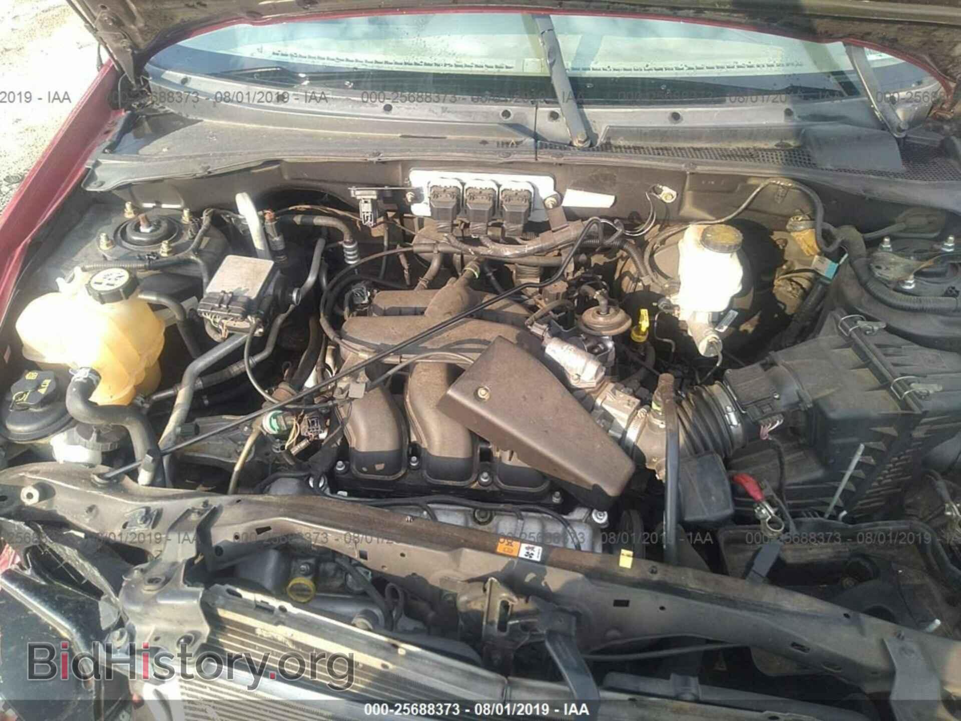 2006 FORD ESCAPE - VIN: 1FMYU94126KA18183 - Фото 10