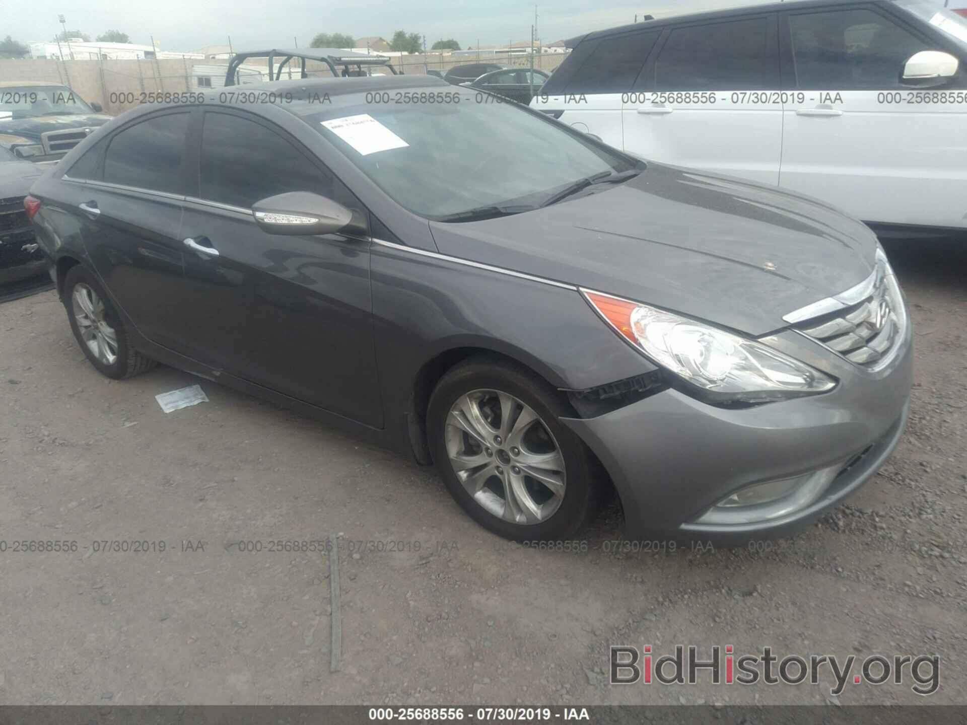 Photo 5NPEC4AC9BH131981 - HYUNDAI SONATA 2011