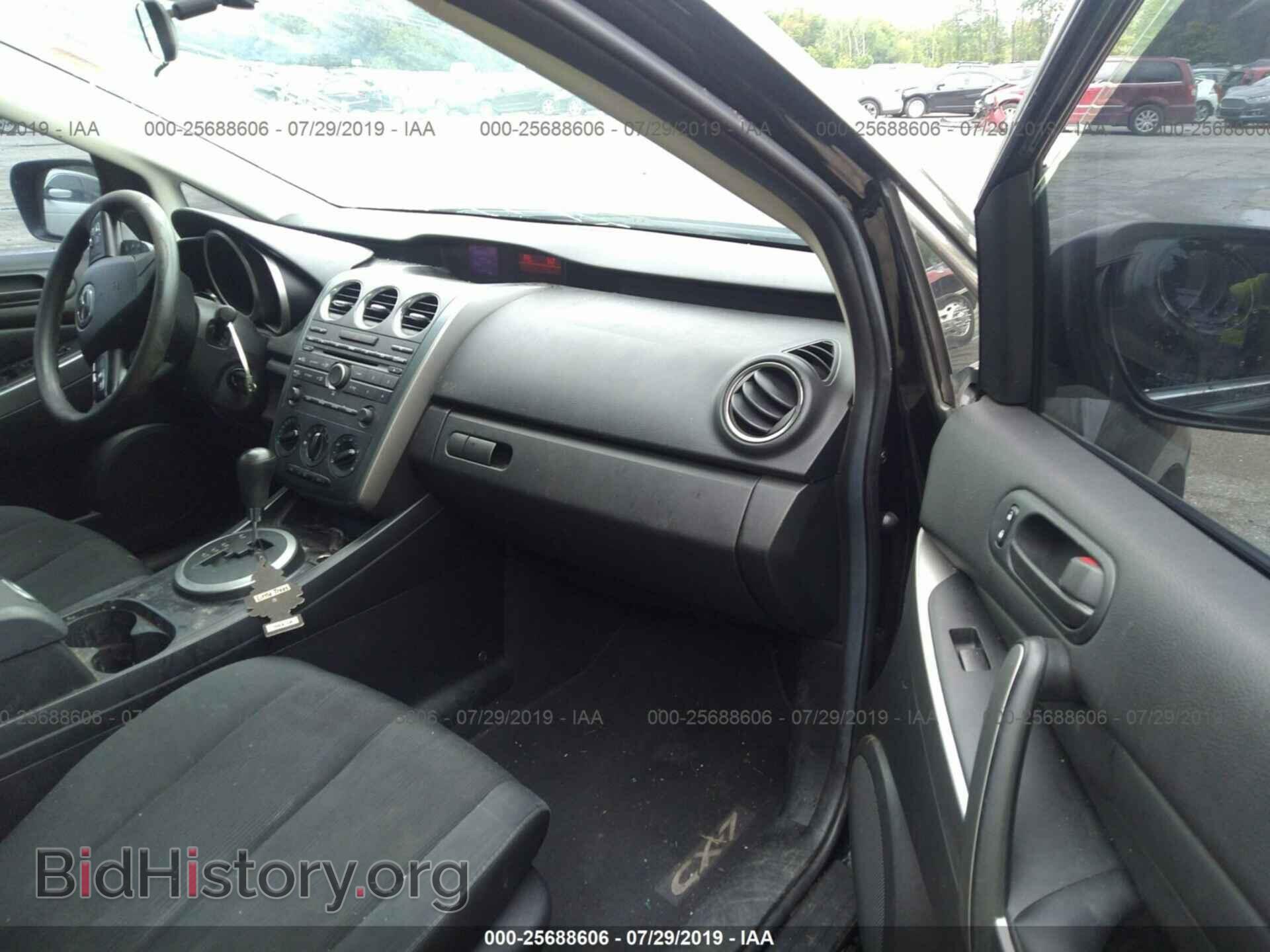 2011 MAZDA CX-7 - VIN: JM3ER2A52B0392457 - Photo 5